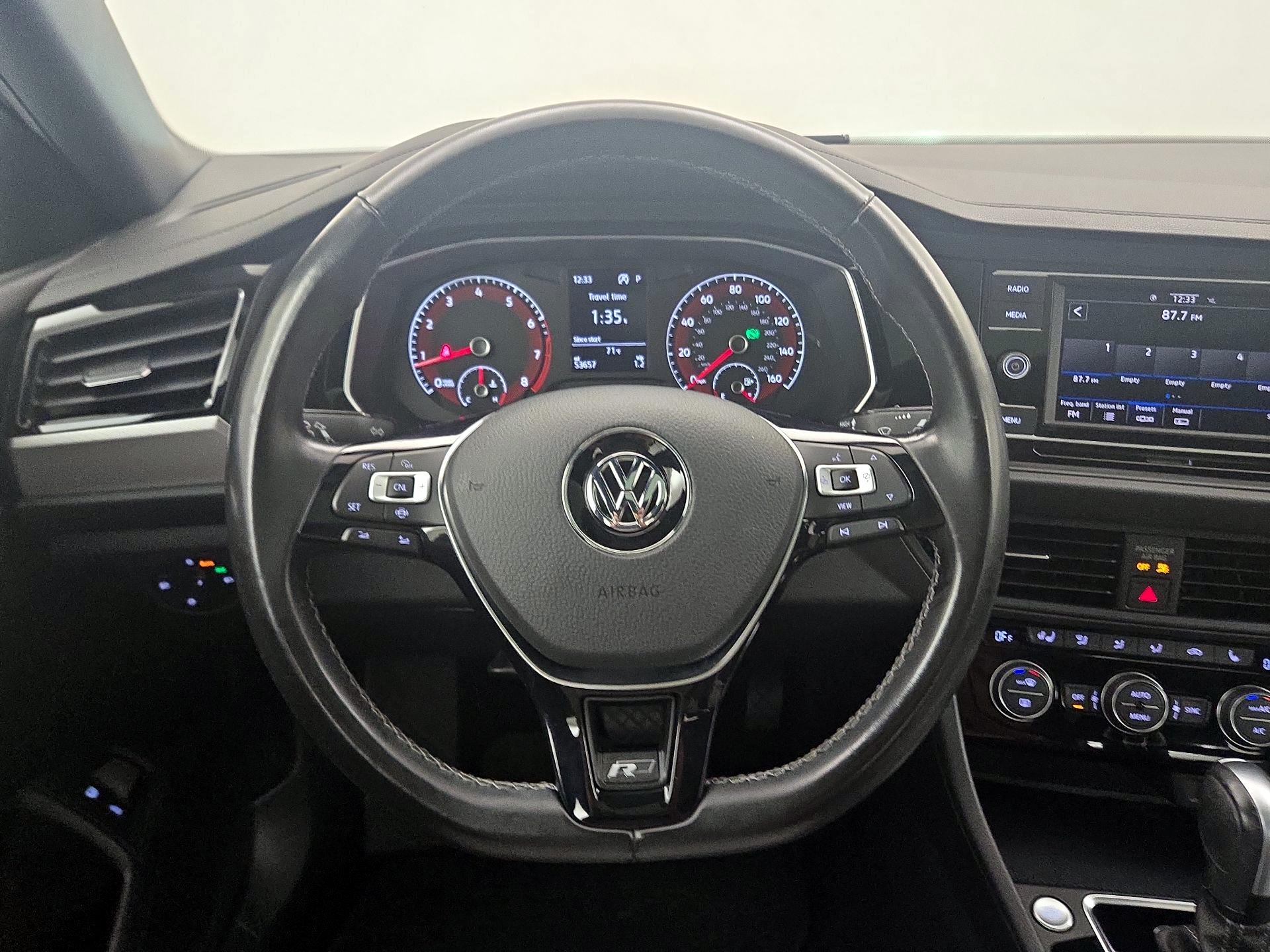 Thumbnail: 2020 Volkswagen Jetta - 10