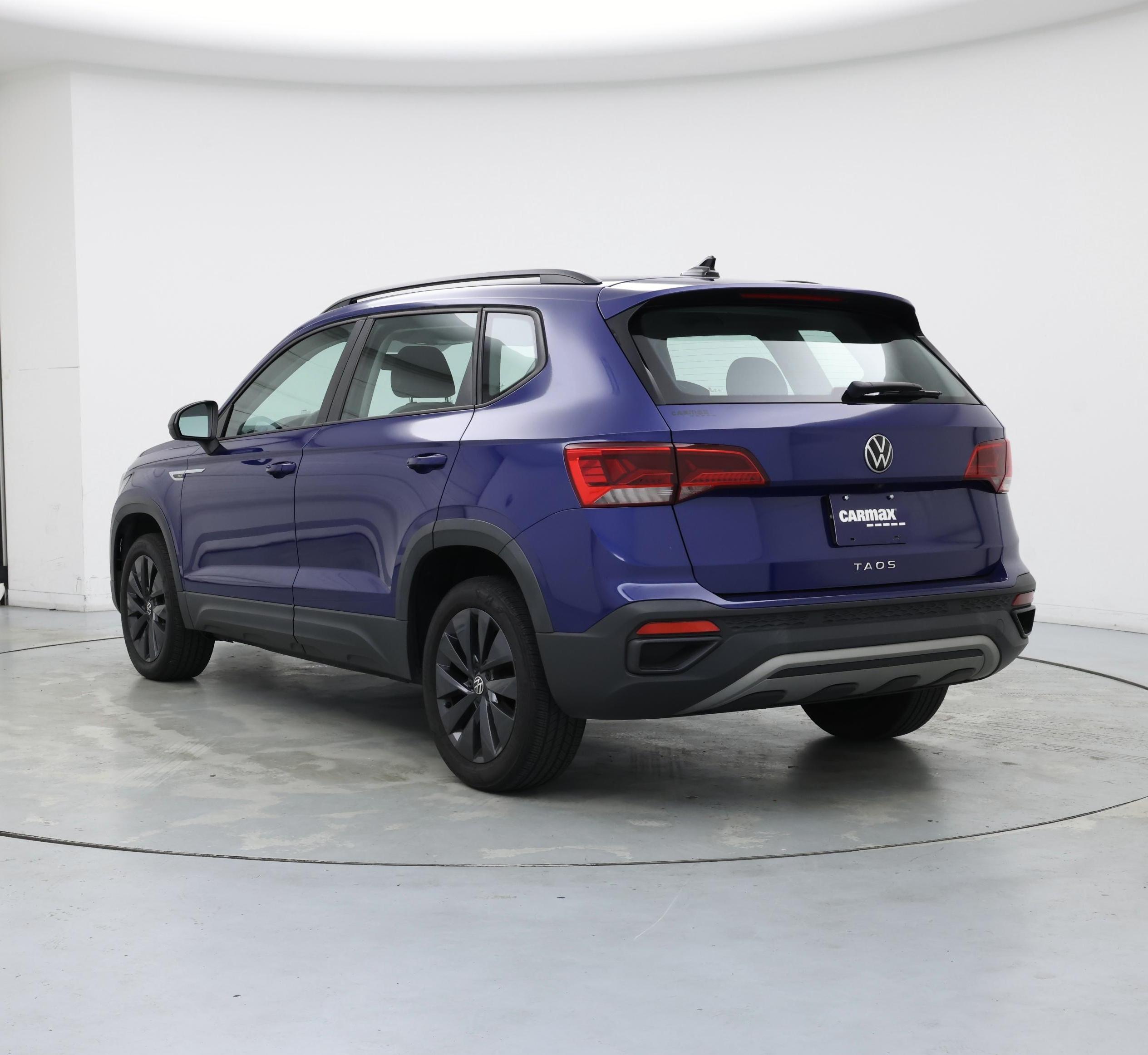 Thumbnail: 2022 Volkswagen Taos - 2