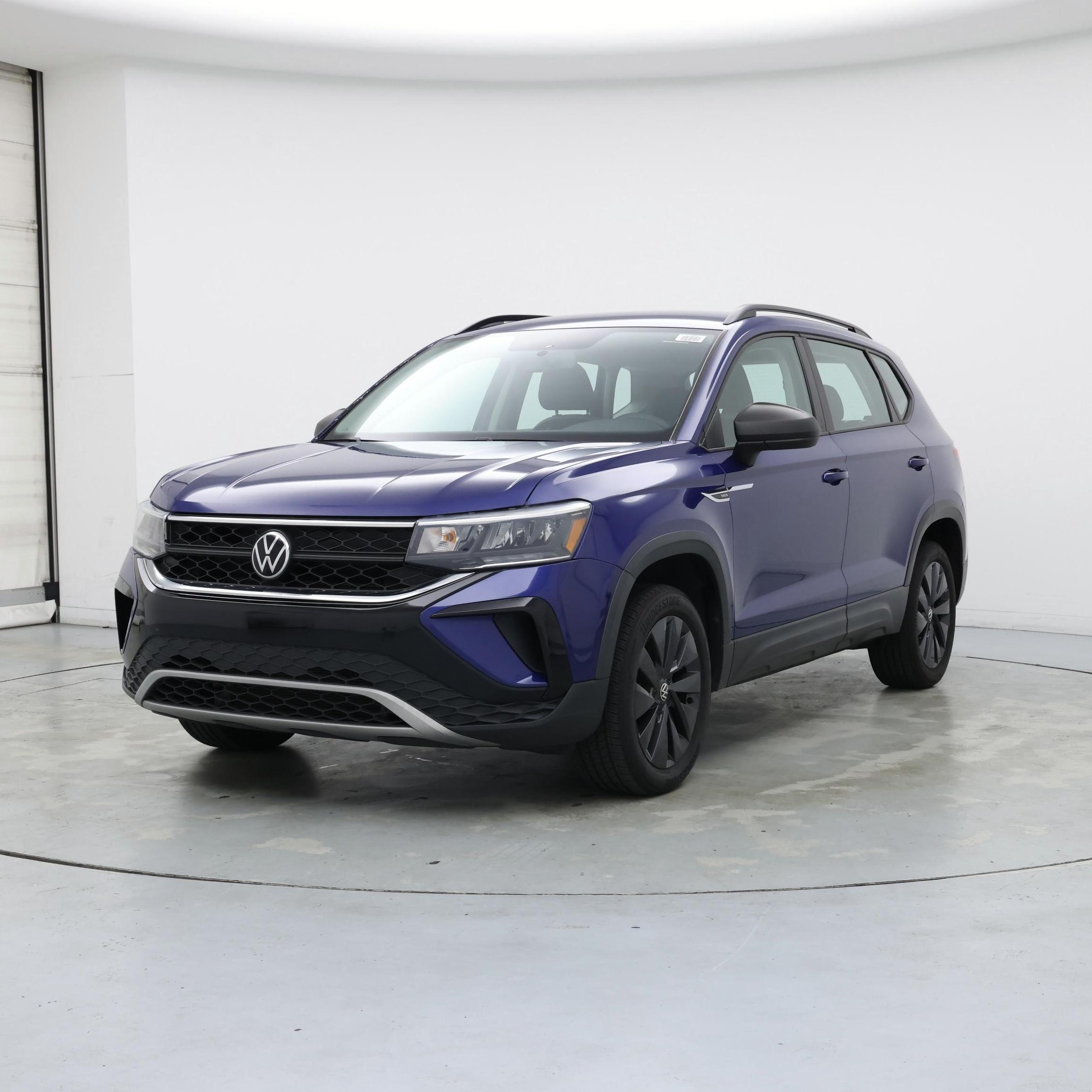 Thumbnail: 2022 Volkswagen Taos - 4