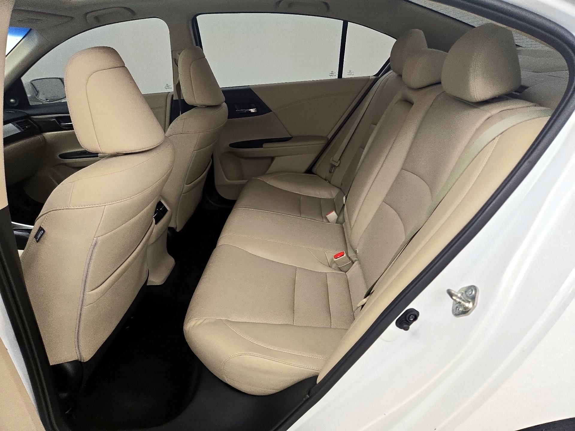 Thumbnail: 2016 Honda Accord - 20