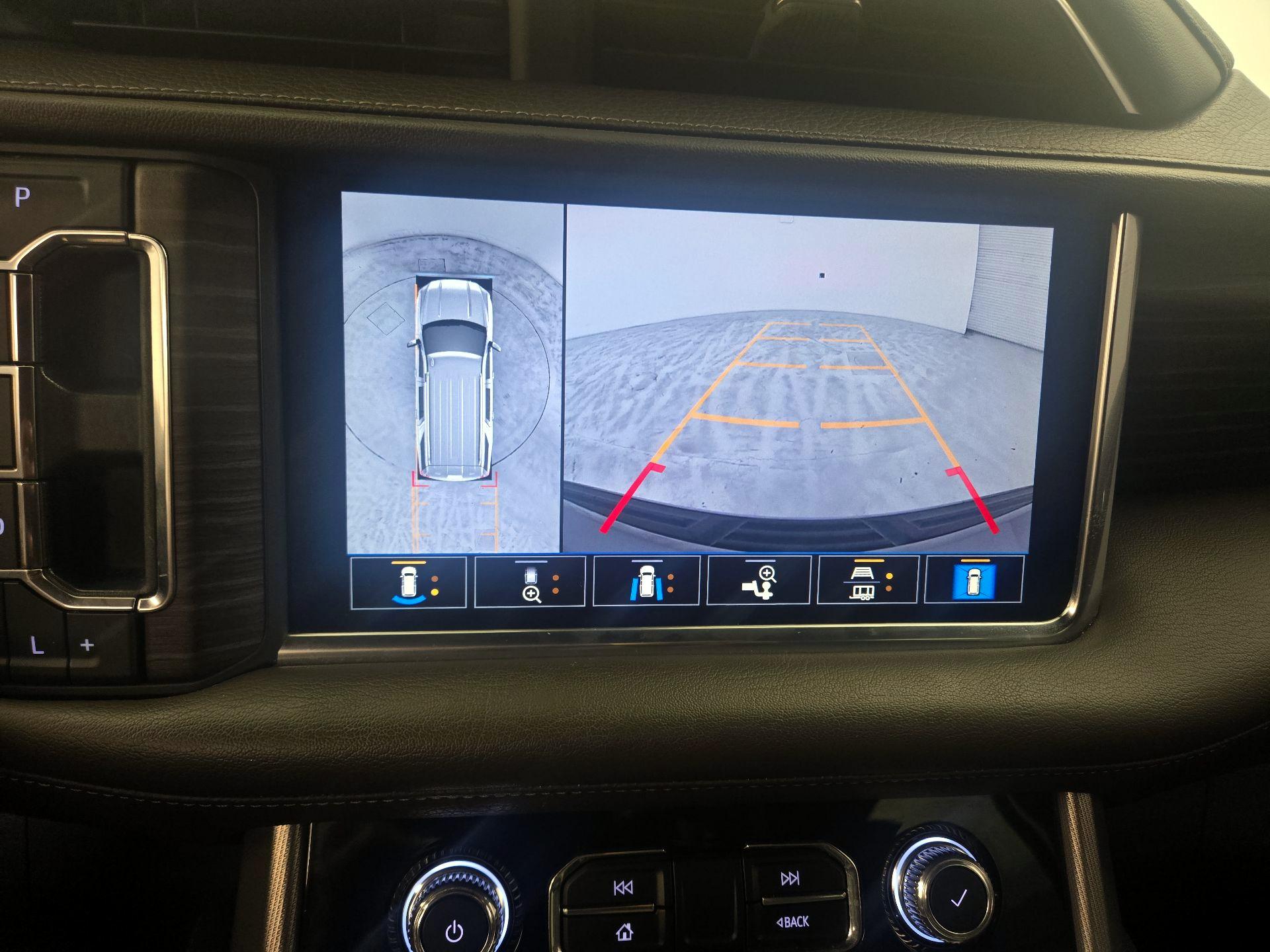 Thumbnail: 2021 GMC Yukon XL - 15