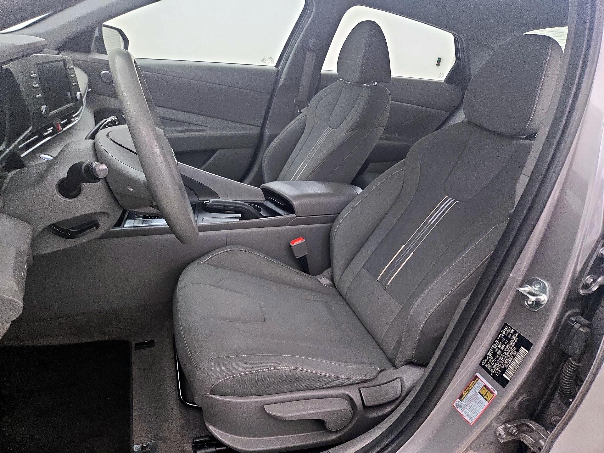 Thumbnail: 2023 Hyundai Elantra - 11