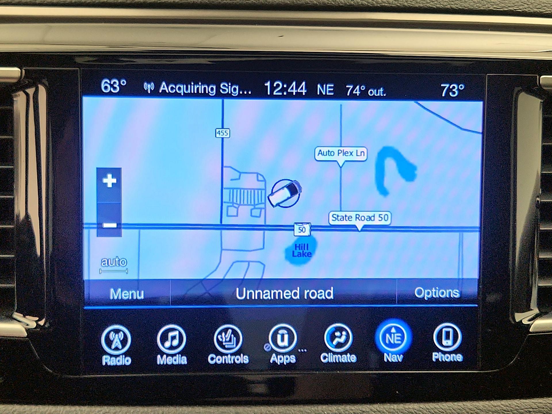 Thumbnail: 2017 Chrysler Pacifica - 14