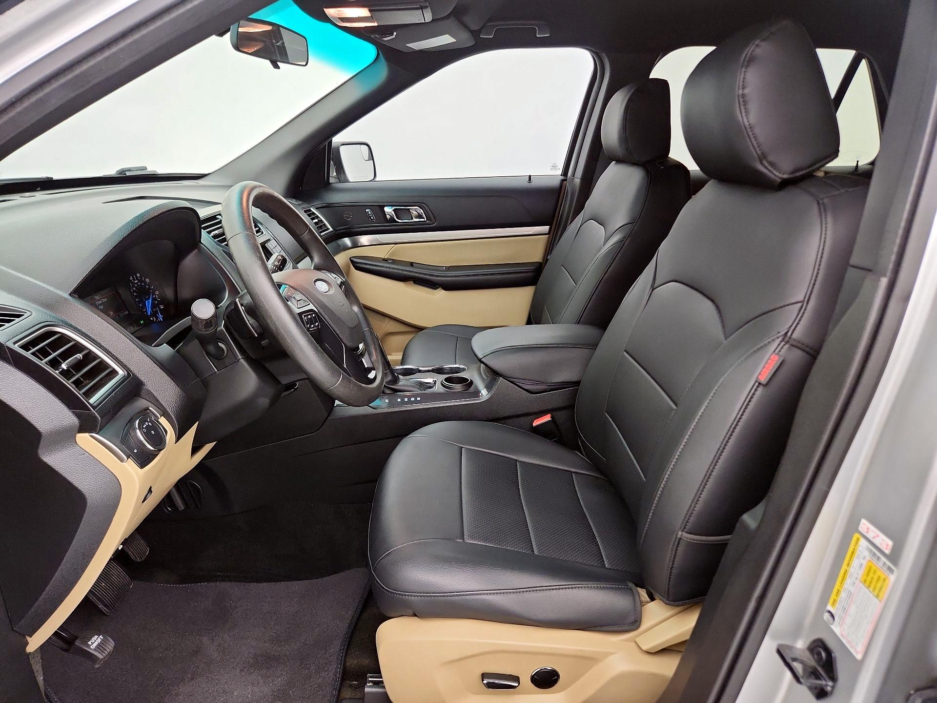 Thumbnail: 2016 Ford Explorer - 11