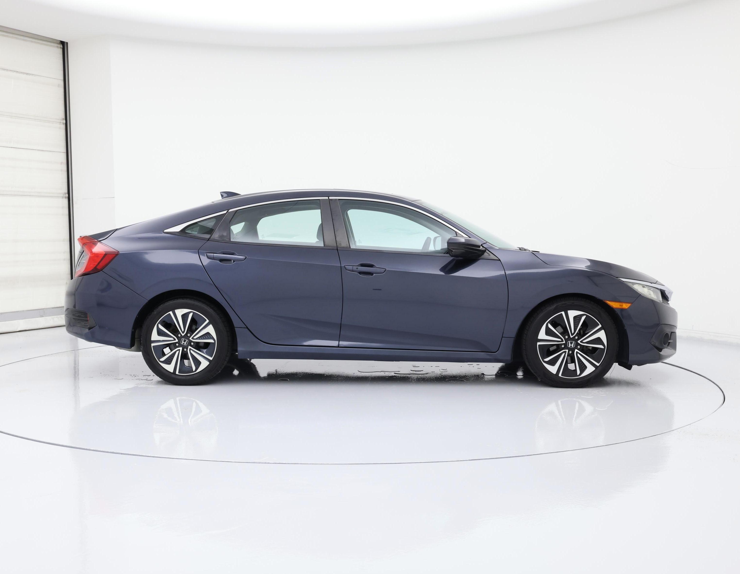 Thumbnail: 2016 Honda Civic - 7