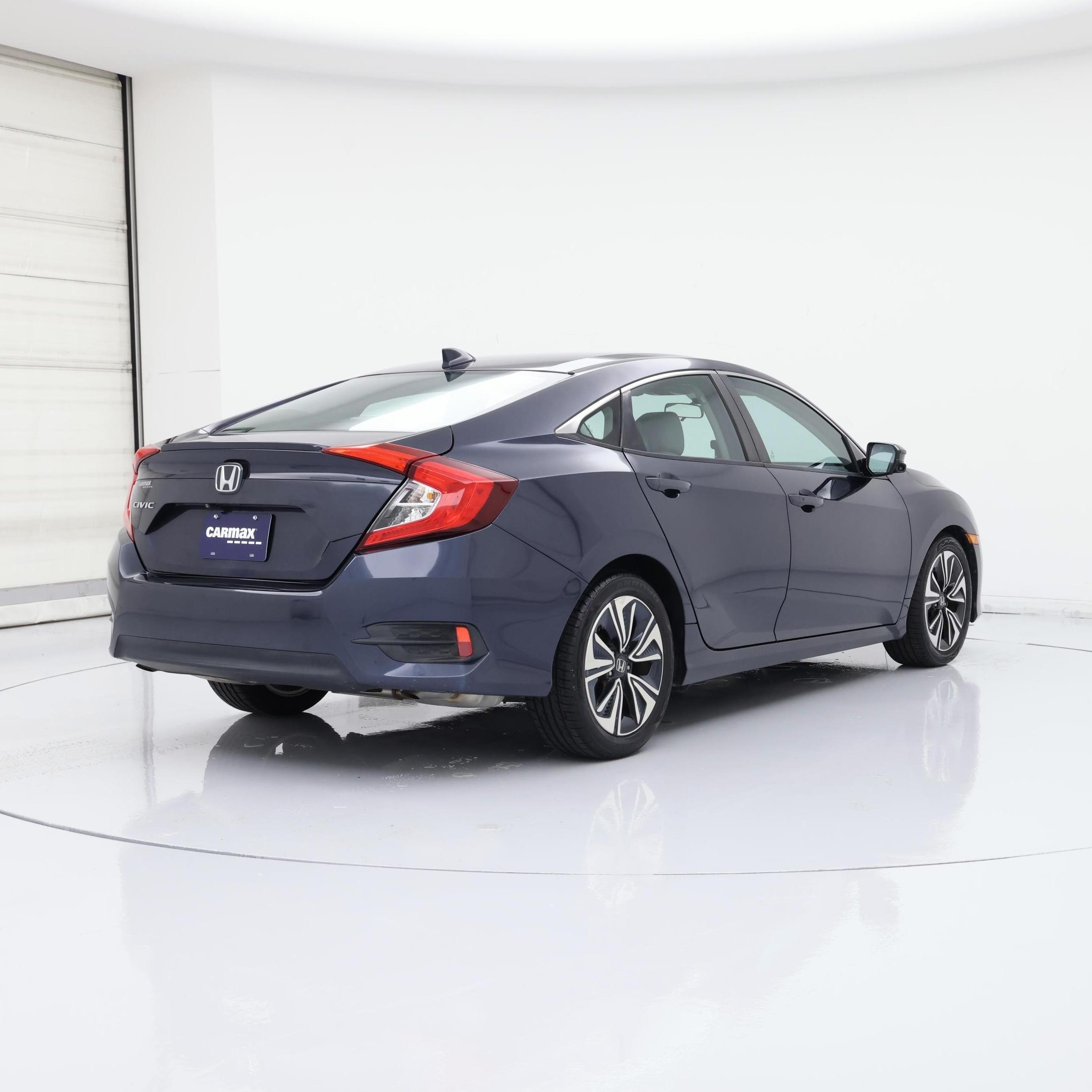 Thumbnail: 2016 Honda Civic - 8