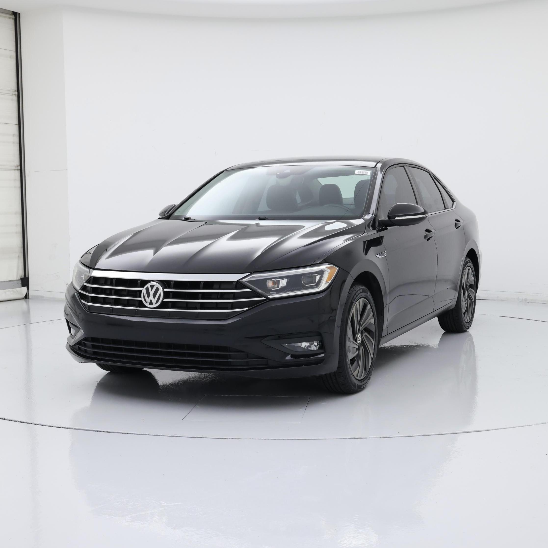 Thumbnail: 2019 Volkswagen Jetta - 4