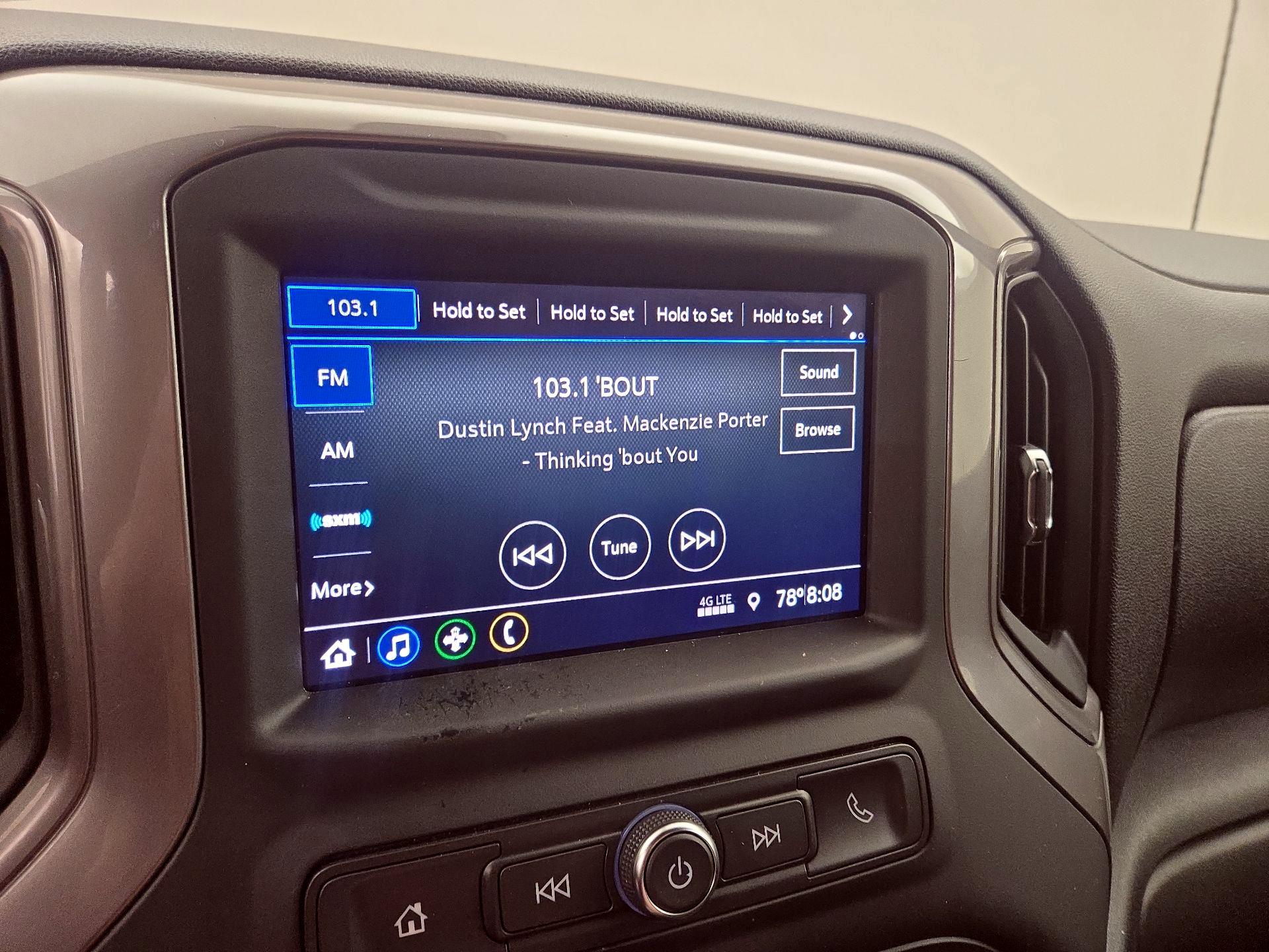 Thumbnail: 2020 Chevrolet Silverado 1500 - 15
