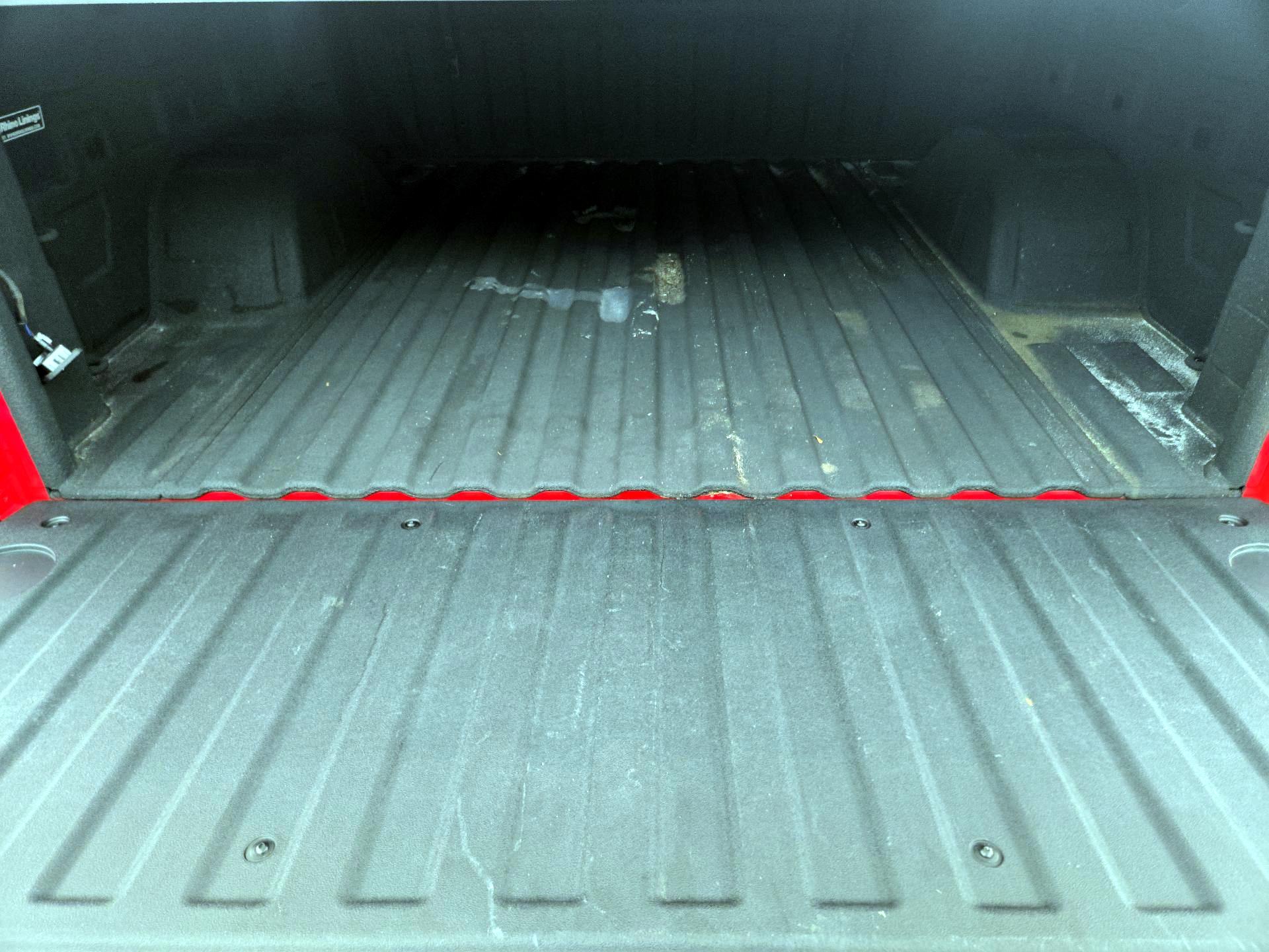 Thumbnail: 2020 Chevrolet Silverado 1500 - 20