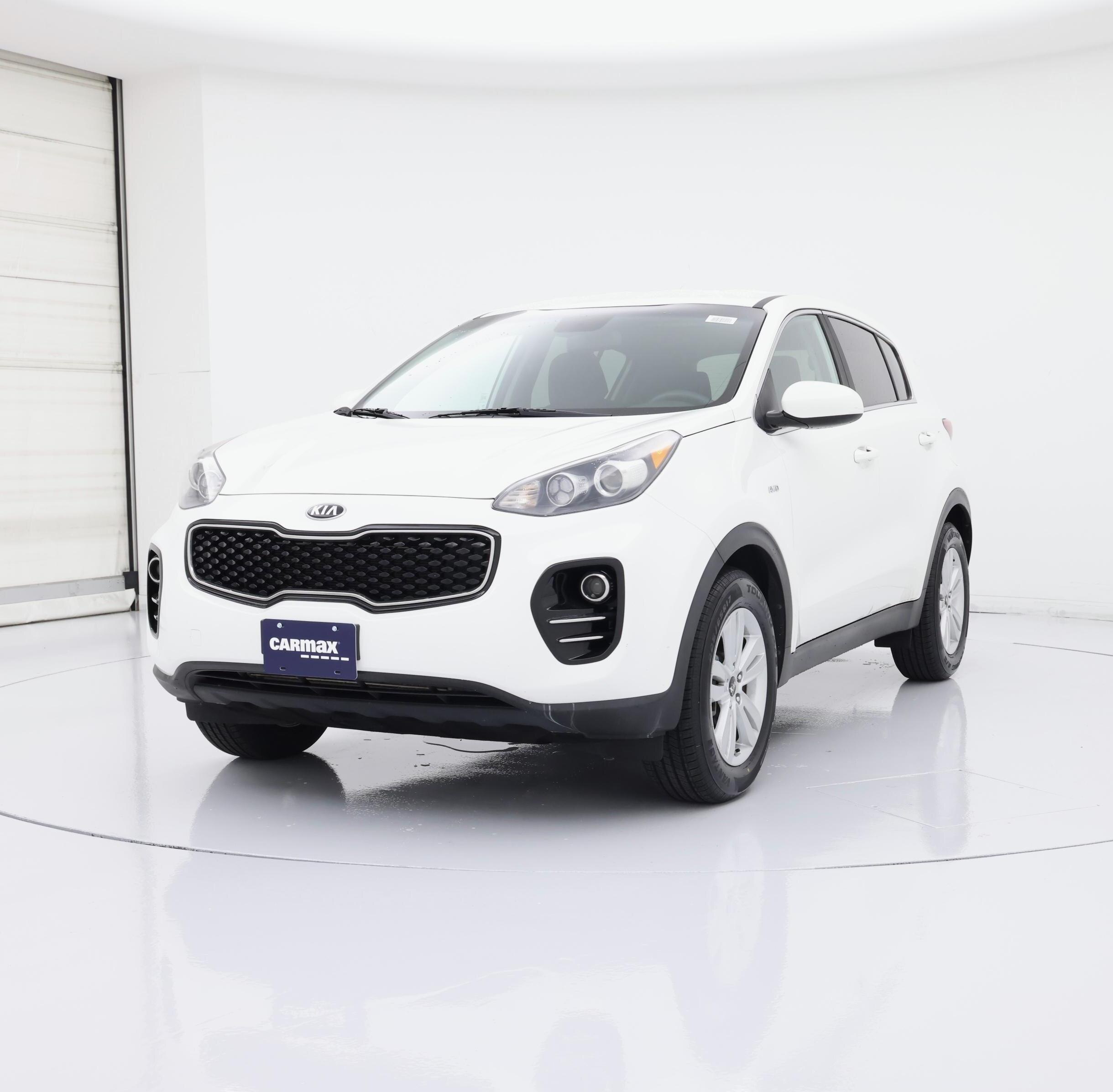 Thumbnail: 2017 Kia Sportage - 4