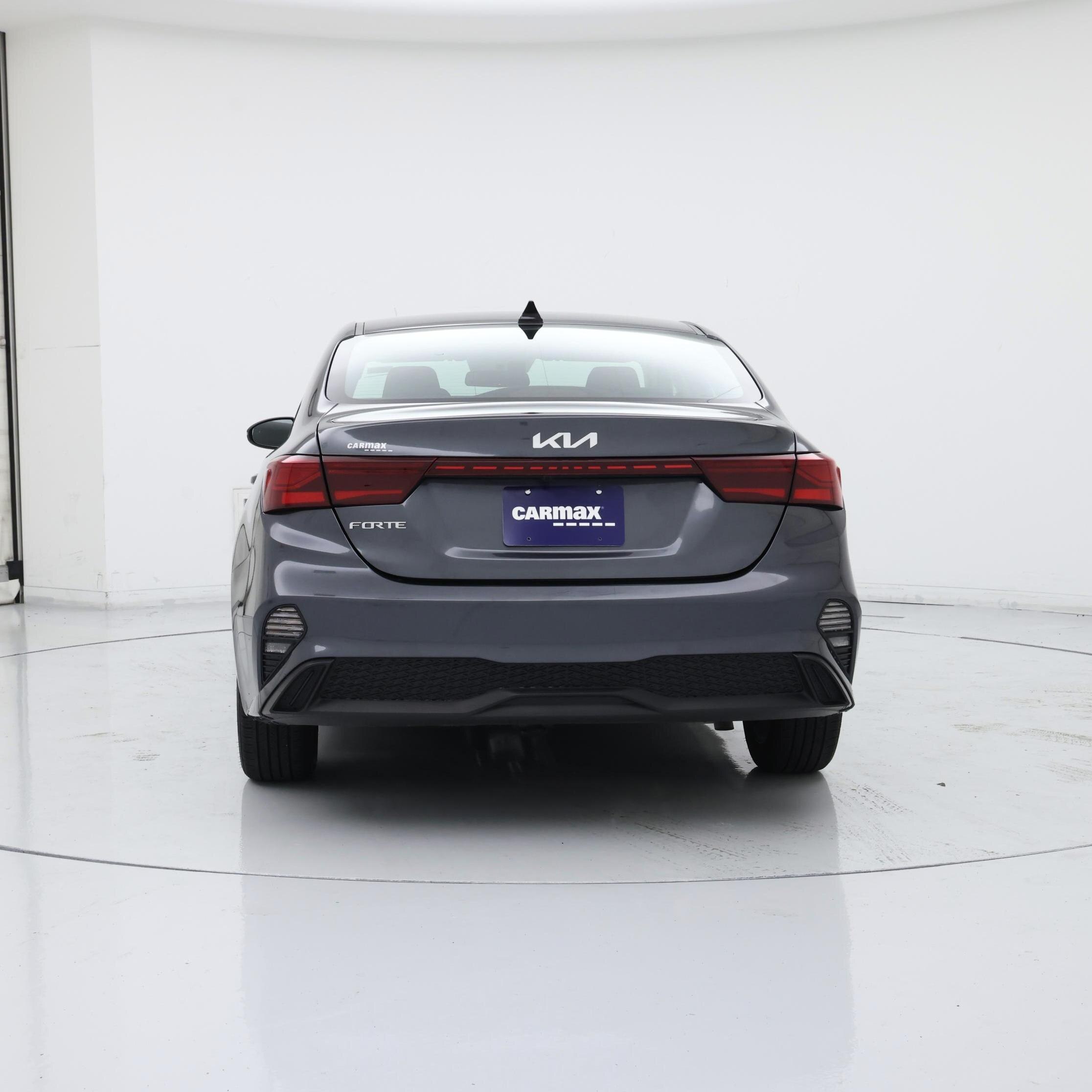 Thumbnail: 2024 Kia Forte - 6