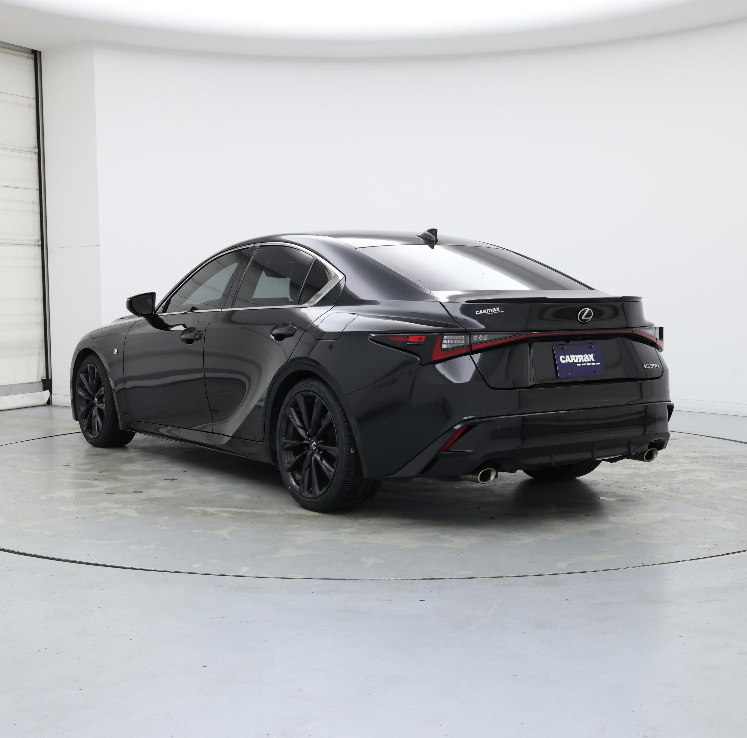 Thumbnail: 2022 Lexus IS - 2