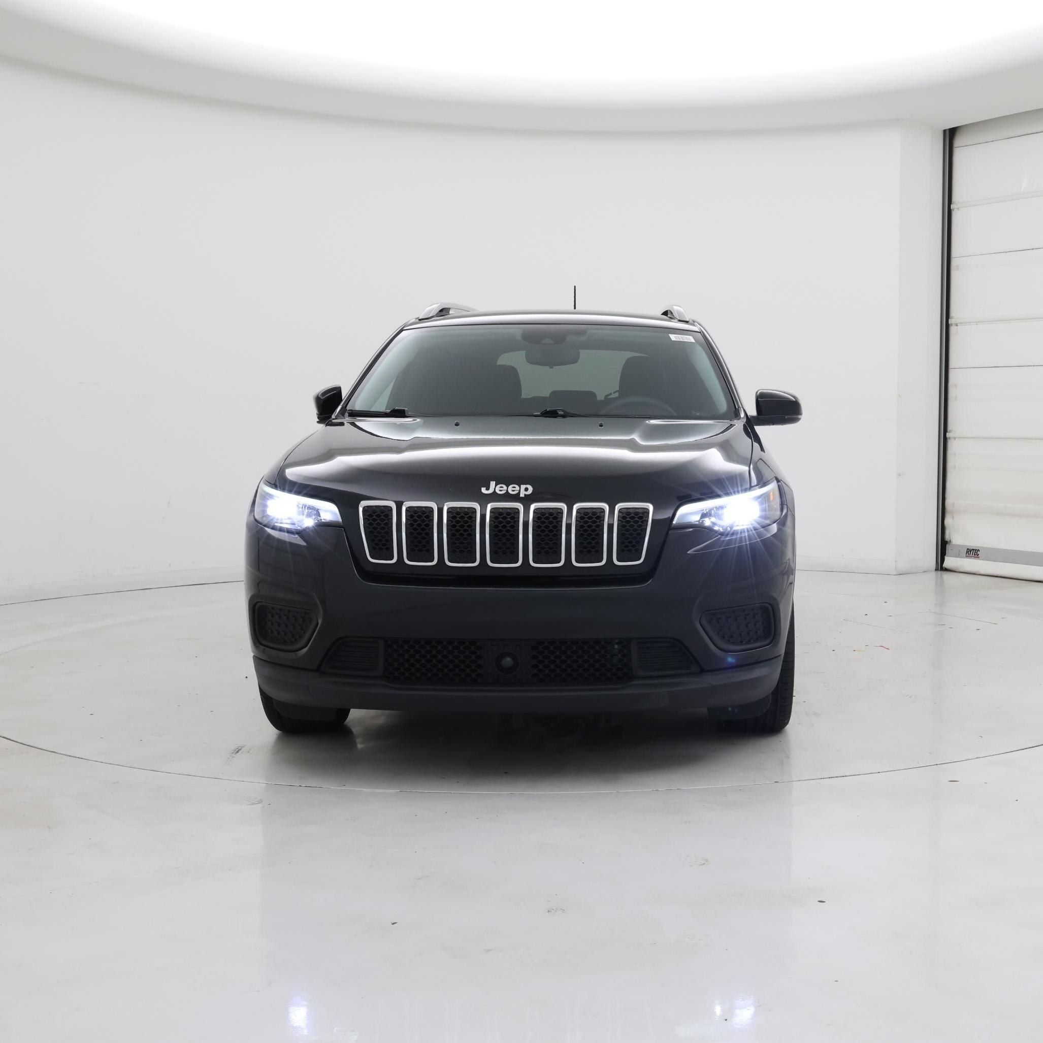 Thumbnail: 2021 Jeep Cherokee - 5