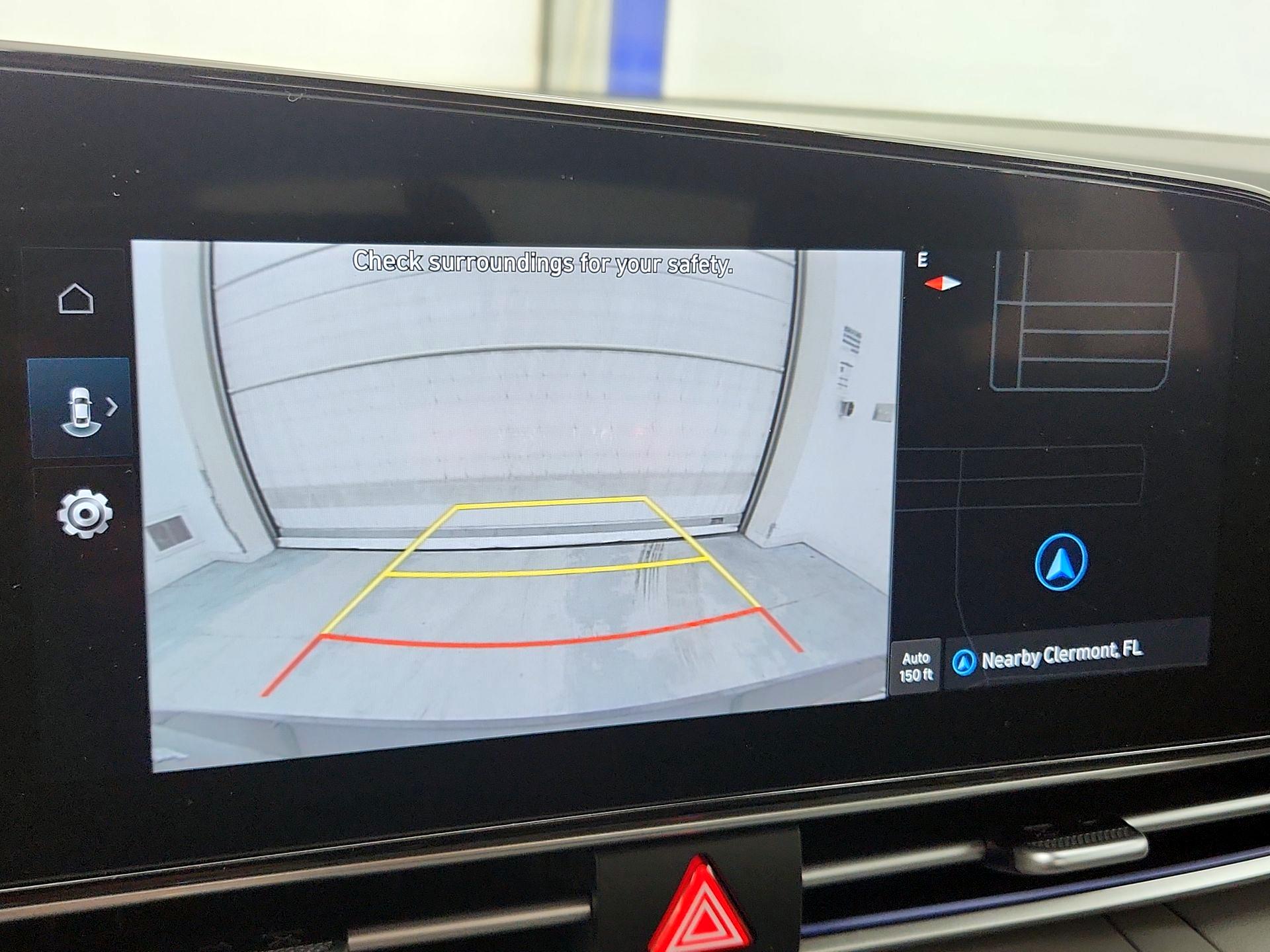 Thumbnail: 2024 Hyundai Elantra - 15