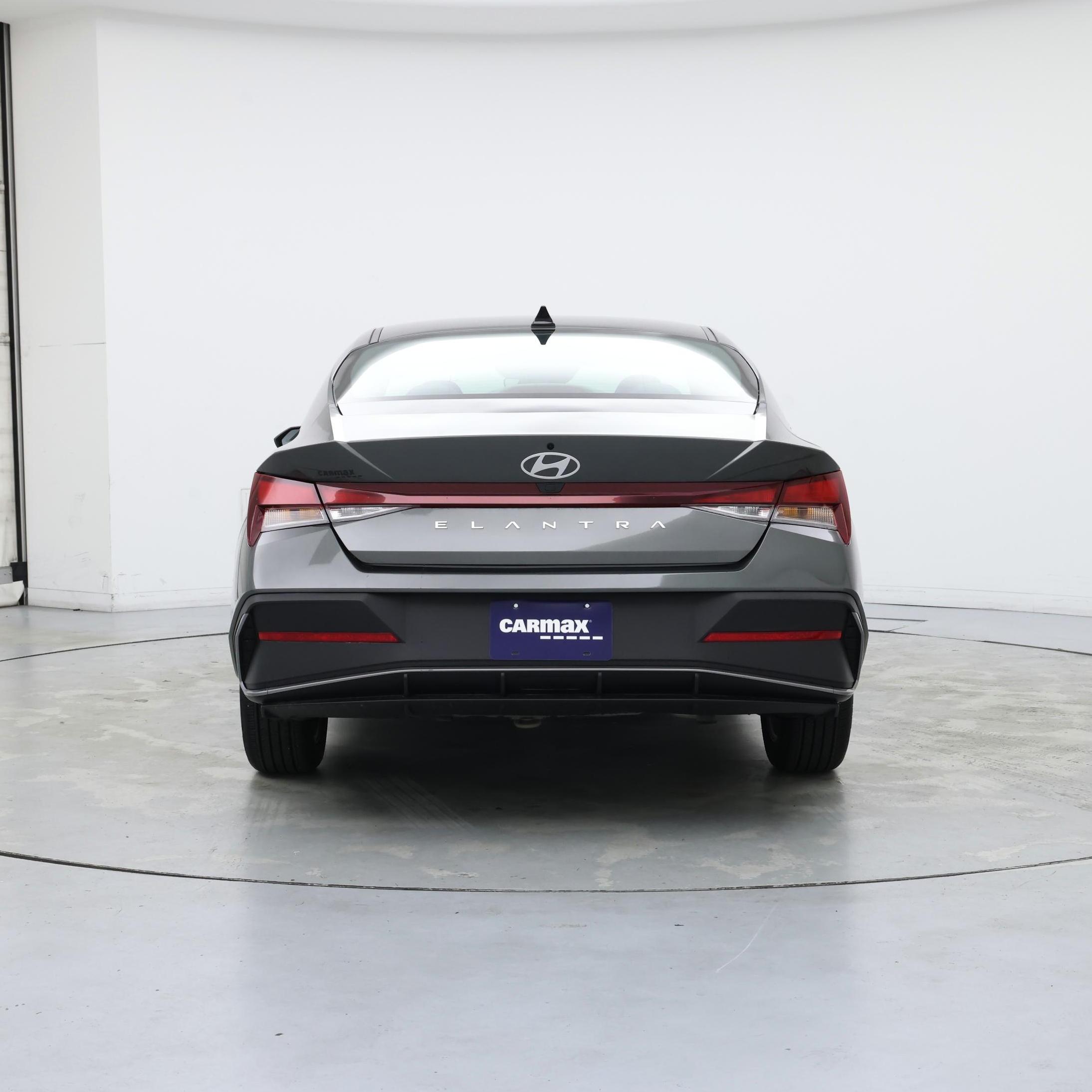 Thumbnail: 2024 Hyundai Elantra - 6