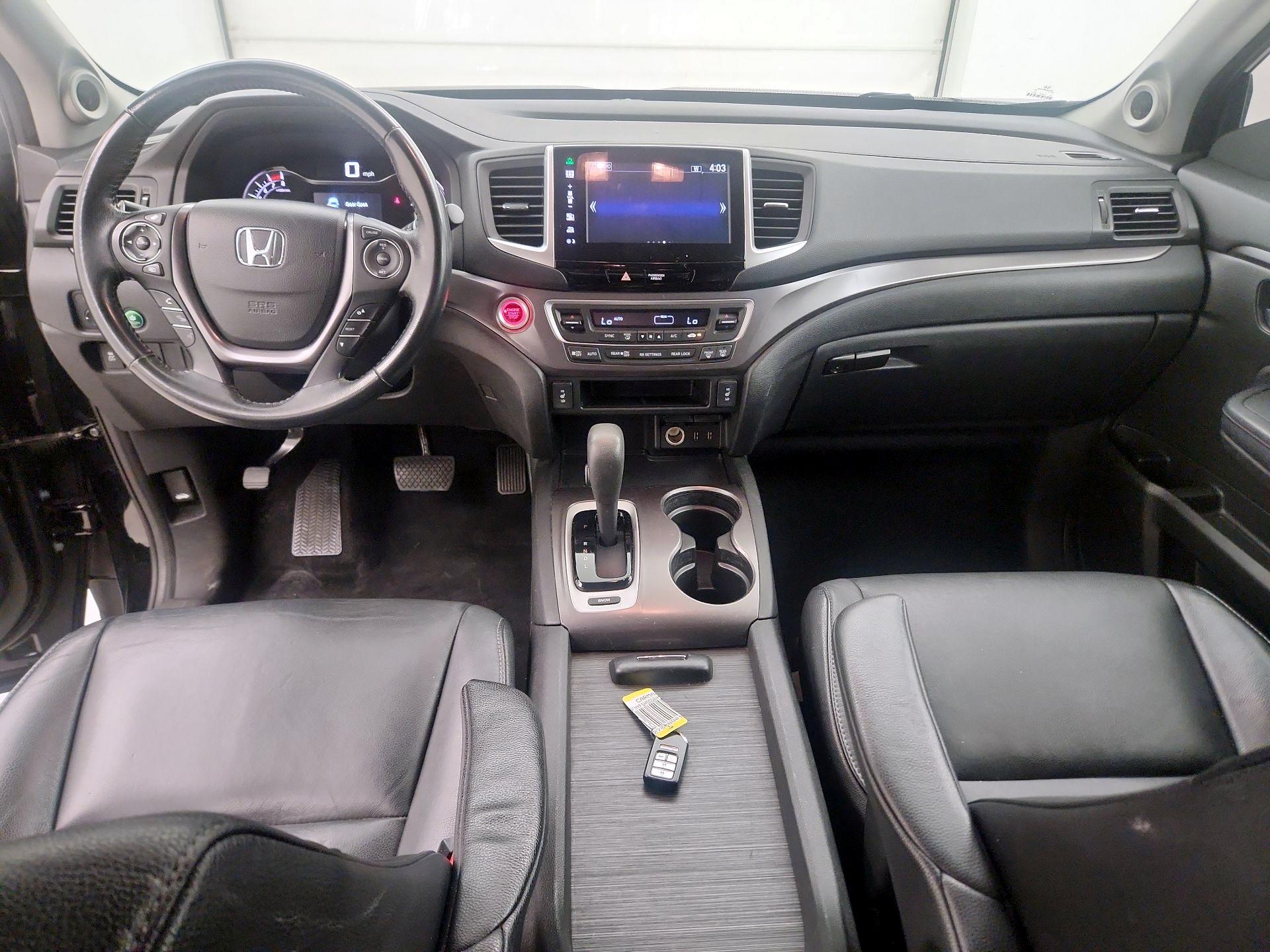 Thumbnail: 2016 Honda Pilot - 9