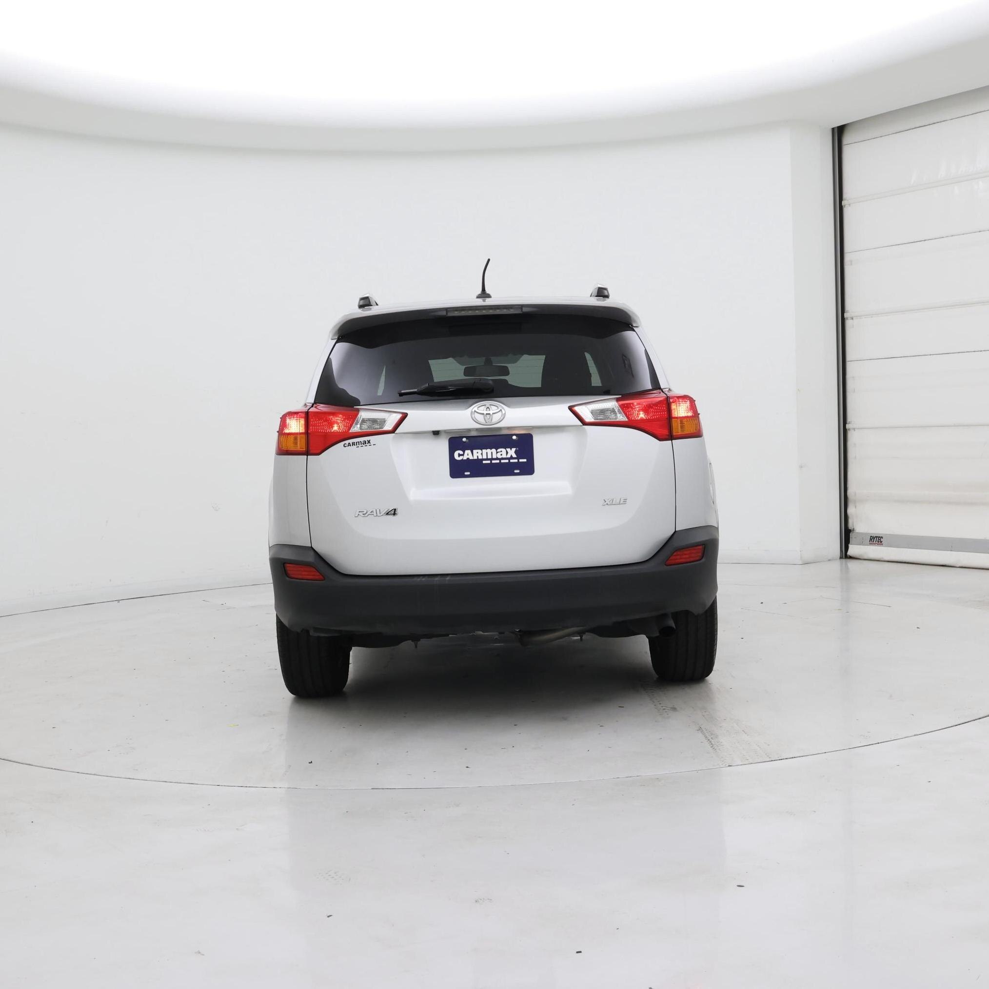 Thumbnail: 2015 Toyota RAV4 - 6