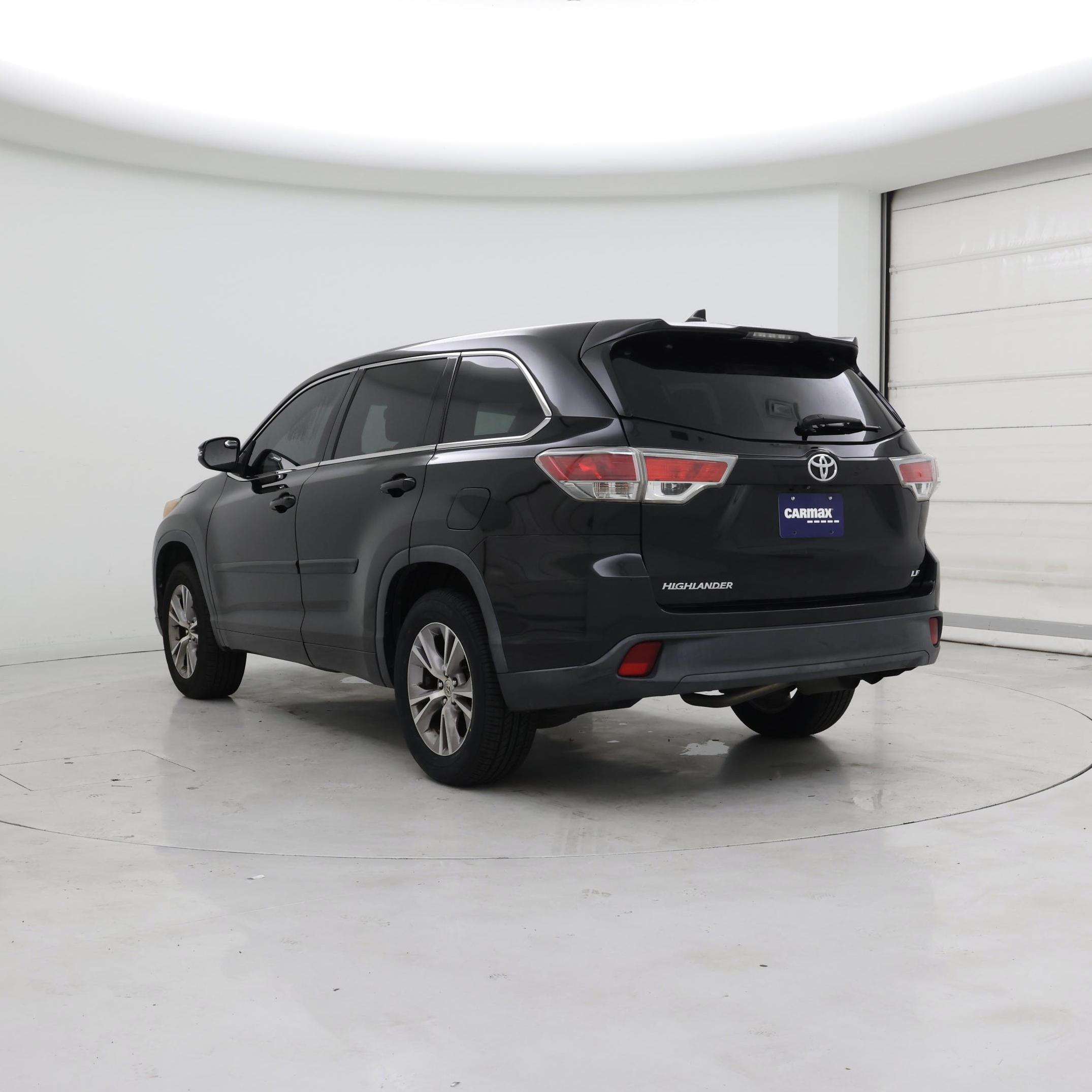 Thumbnail: 2014 Toyota Highlander - 2