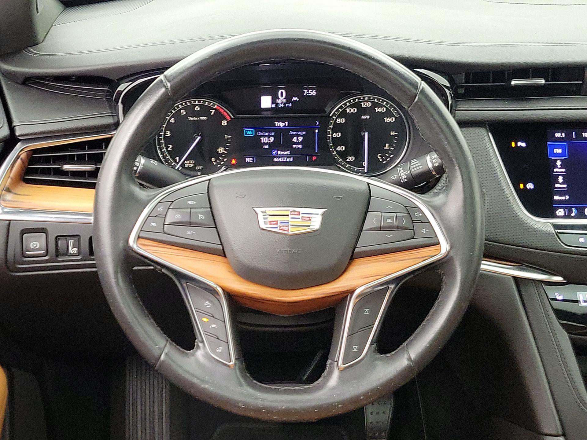 Thumbnail: 2020 Cadillac XT5 - 10