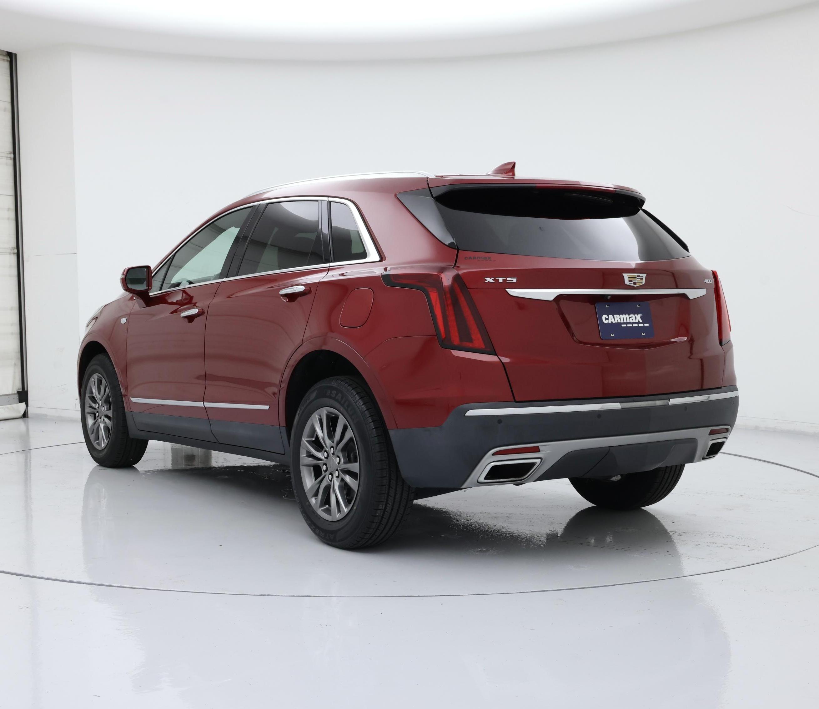 Thumbnail: 2020 Cadillac XT5 - 2