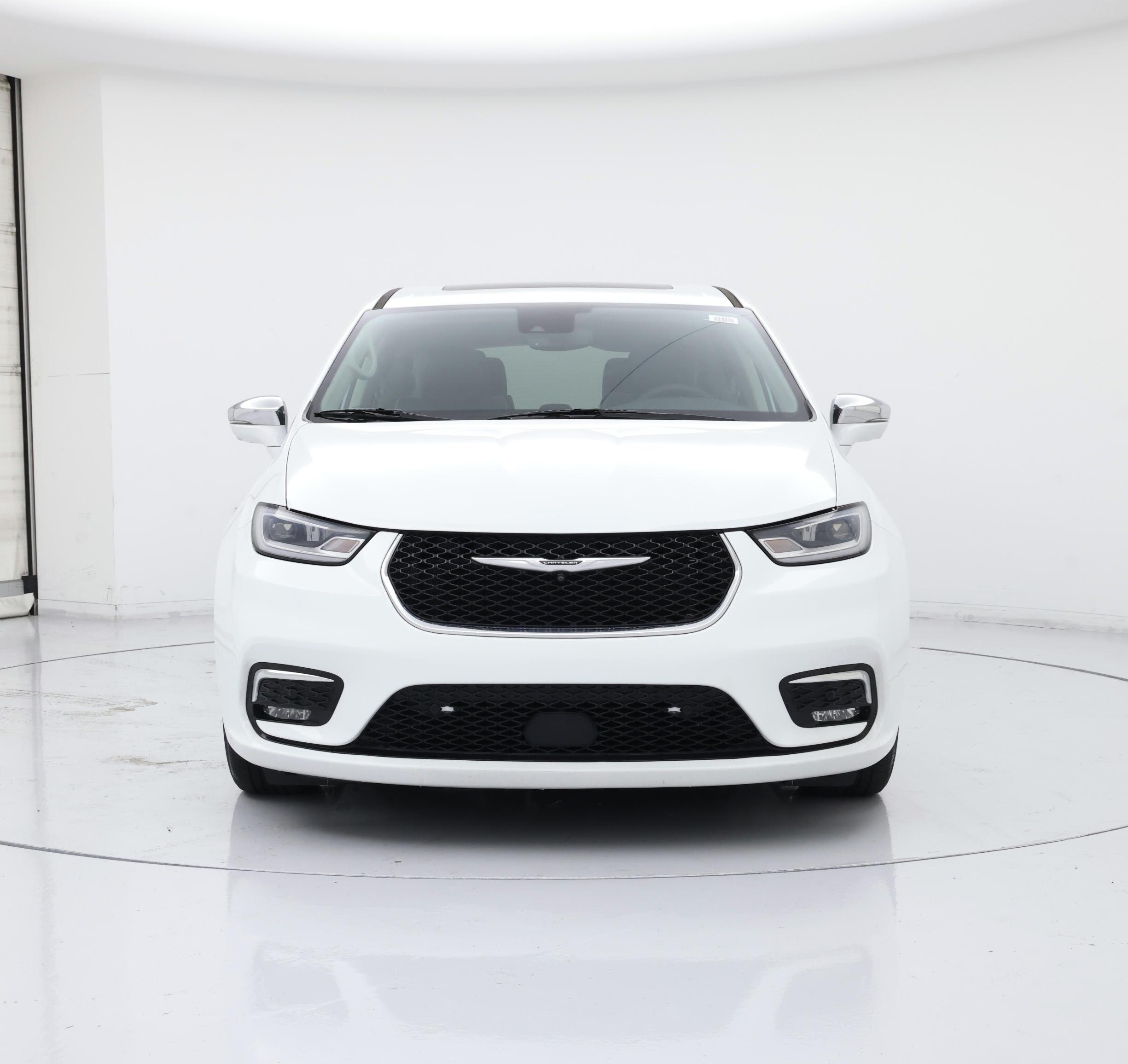 Thumbnail: 2022 Chrysler Pacifica - 5