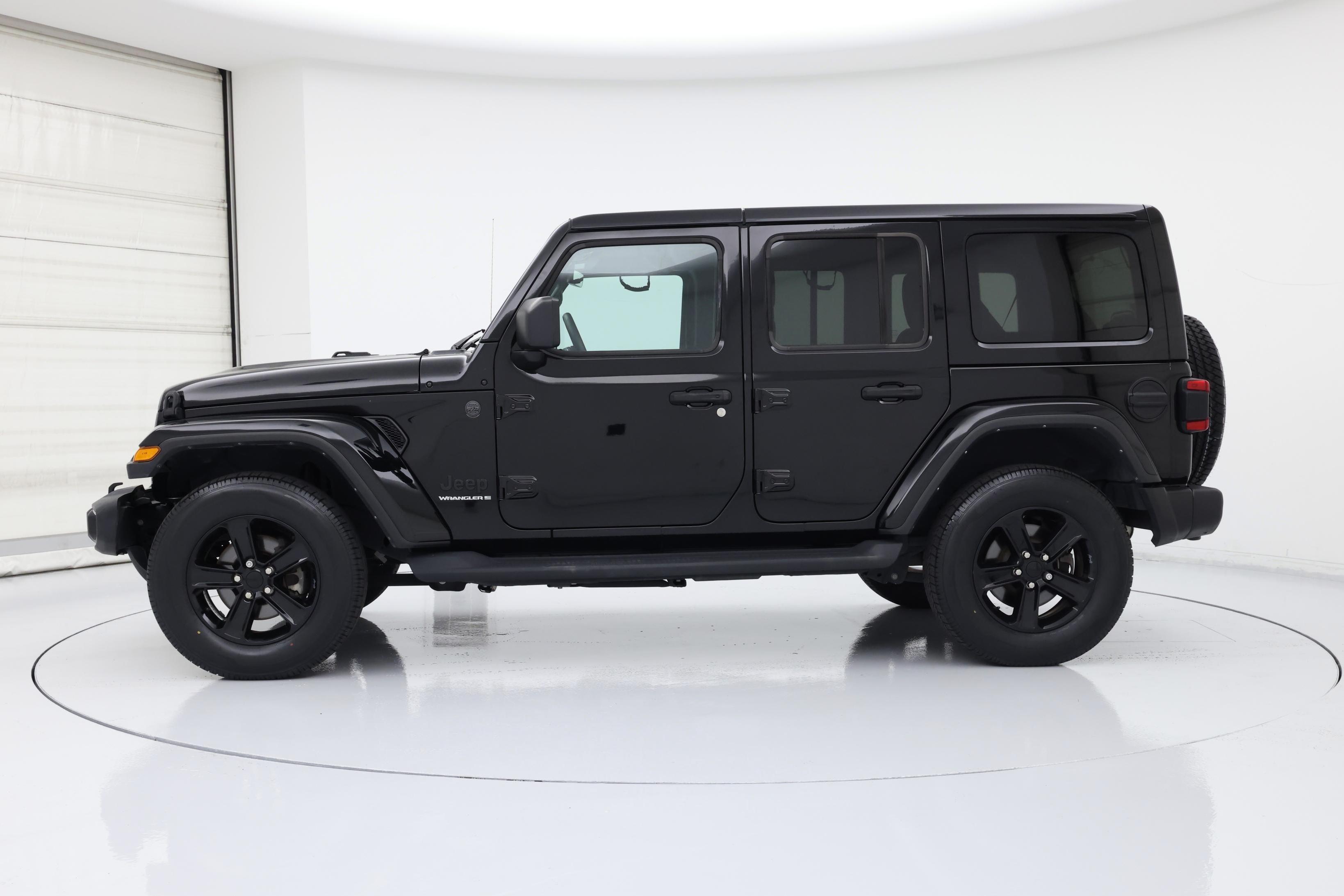 Thumbnail: 2023 Jeep Wrangler - 3