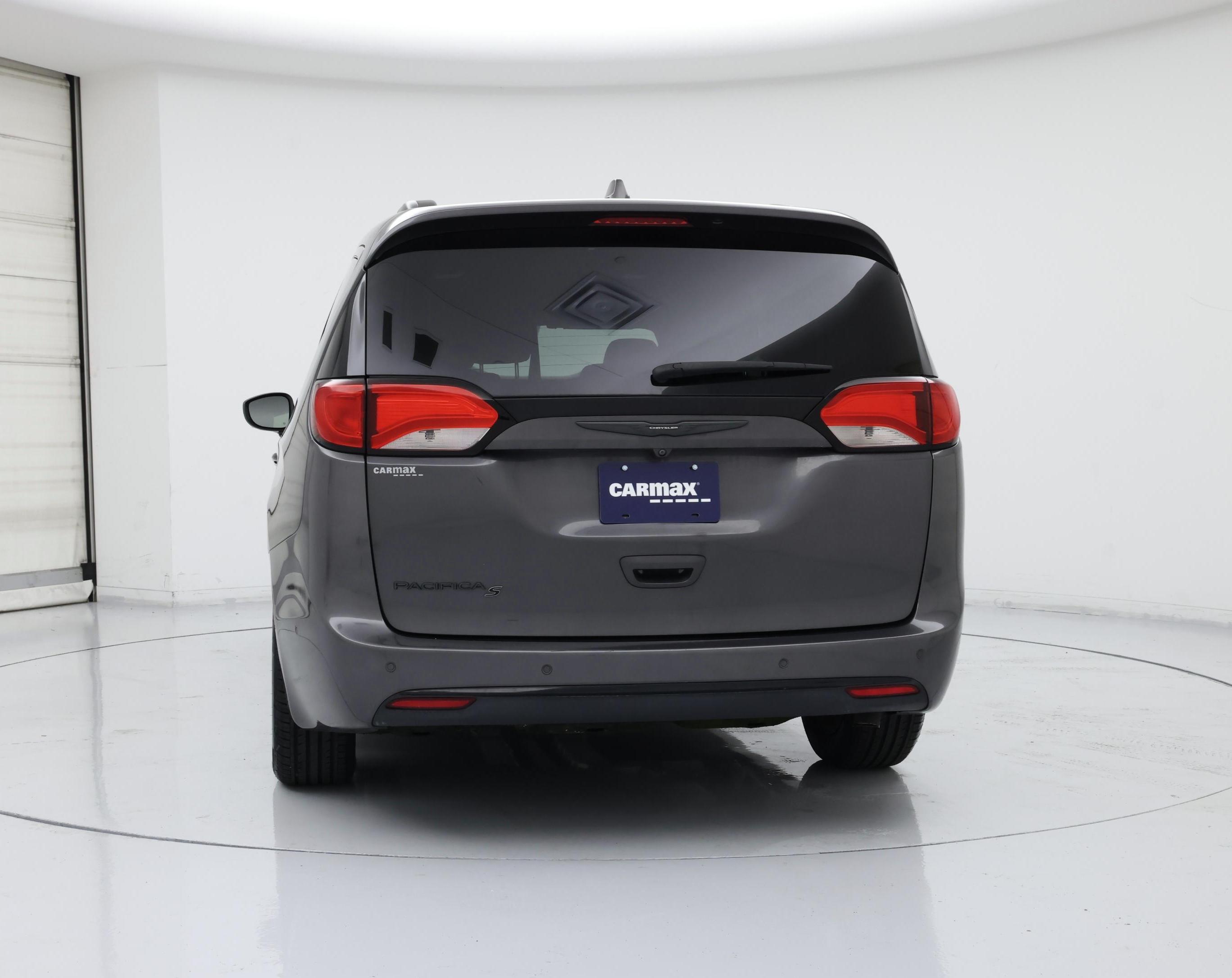 Thumbnail: 2020 Chrysler Pacifica - 6