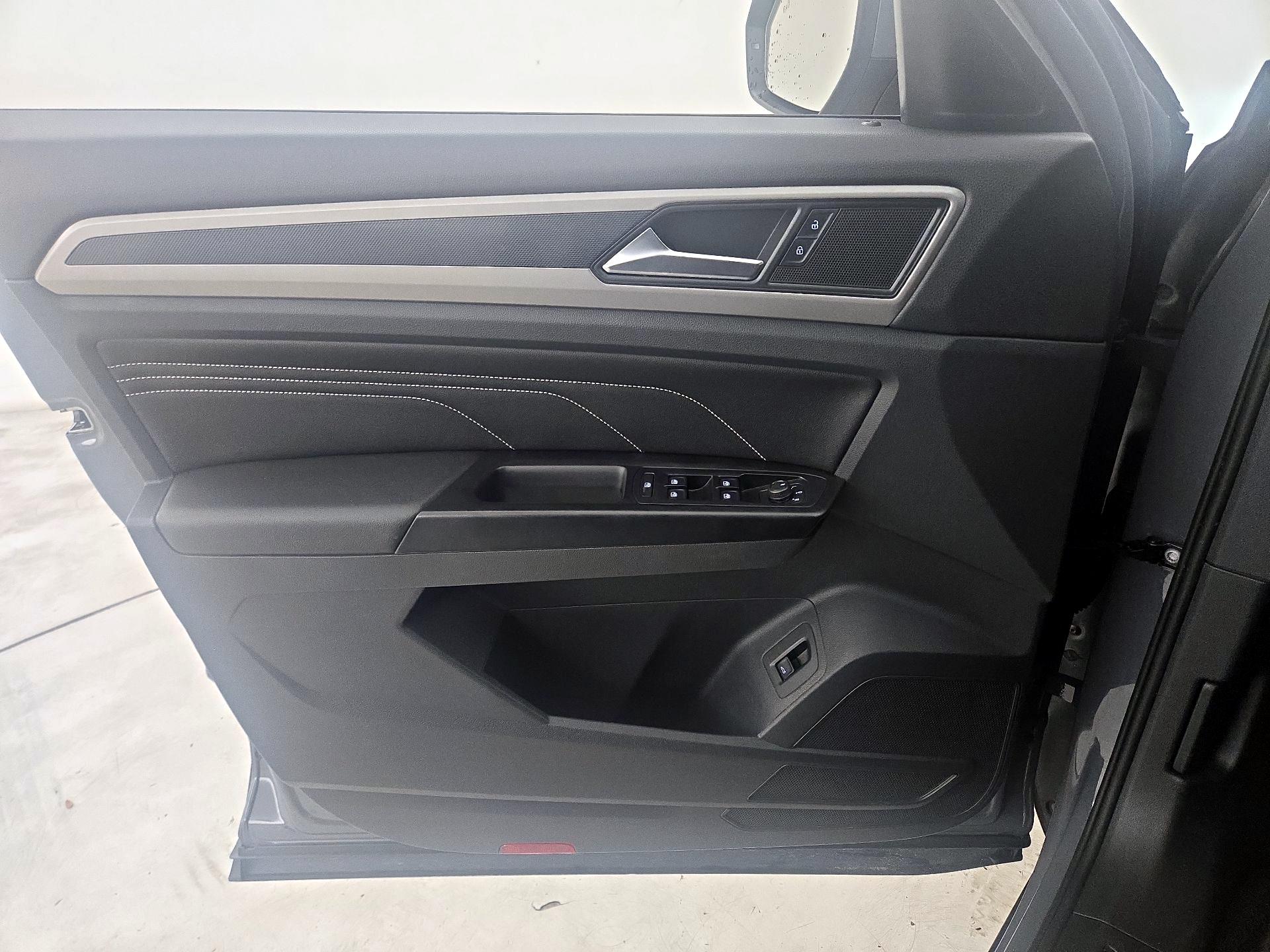 Thumbnail: 2020 Volkswagen Atlas - 12
