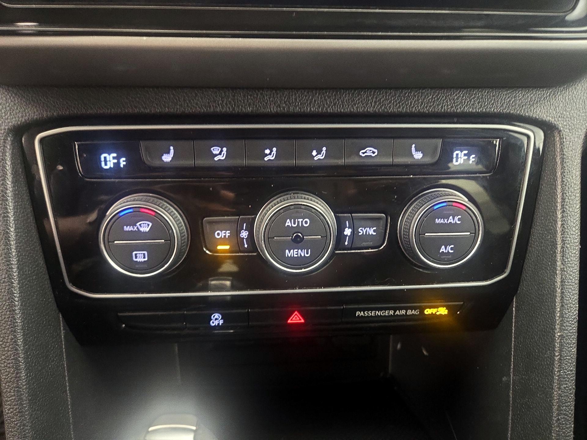 Thumbnail: 2020 Volkswagen Atlas - 16
