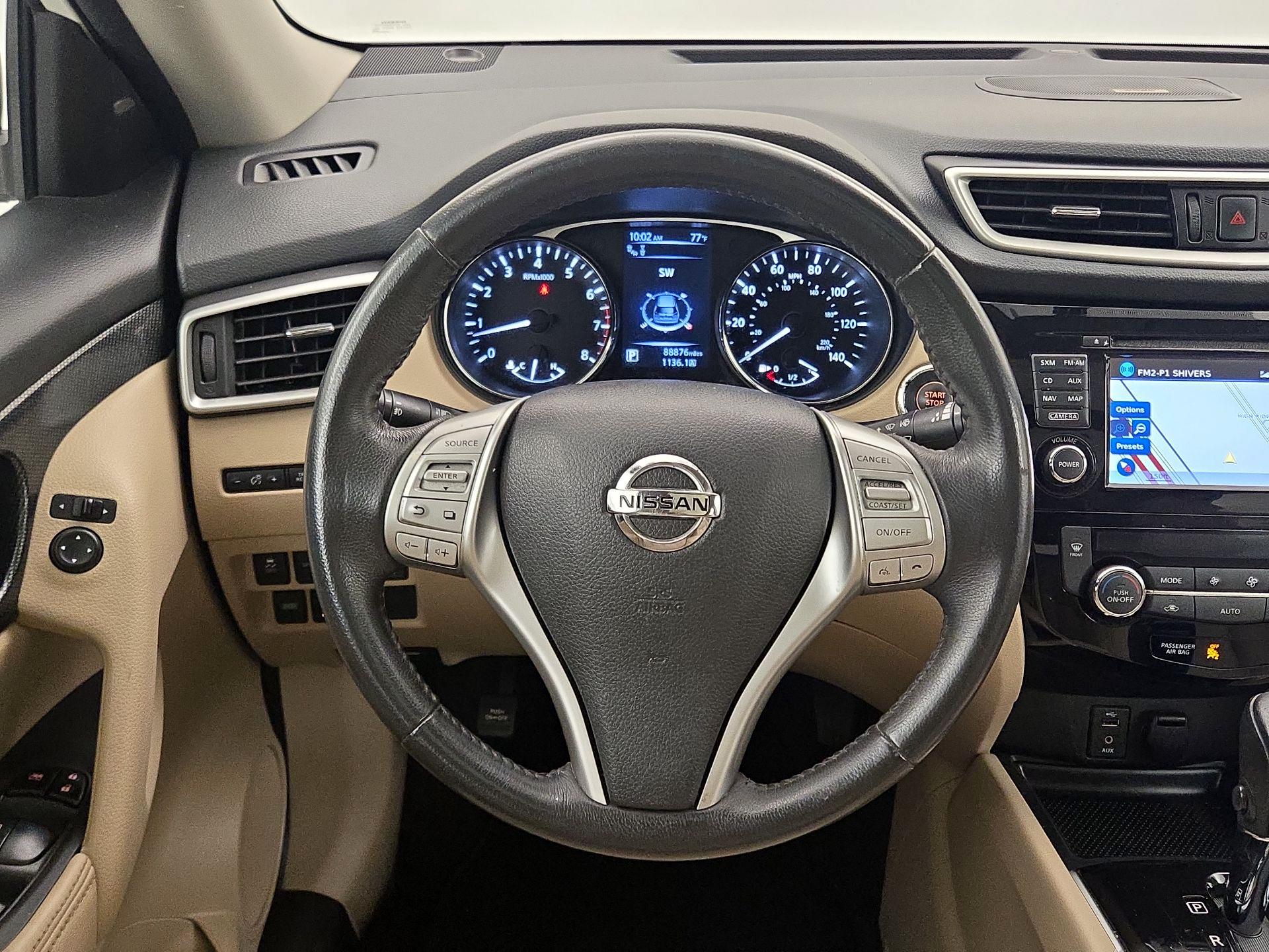 Thumbnail: 2016 Nissan Rogue - 10