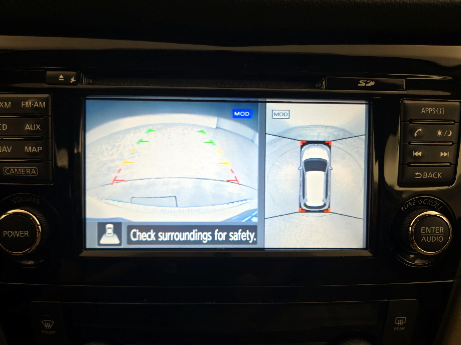 Thumbnail: 2016 Nissan Rogue - 15