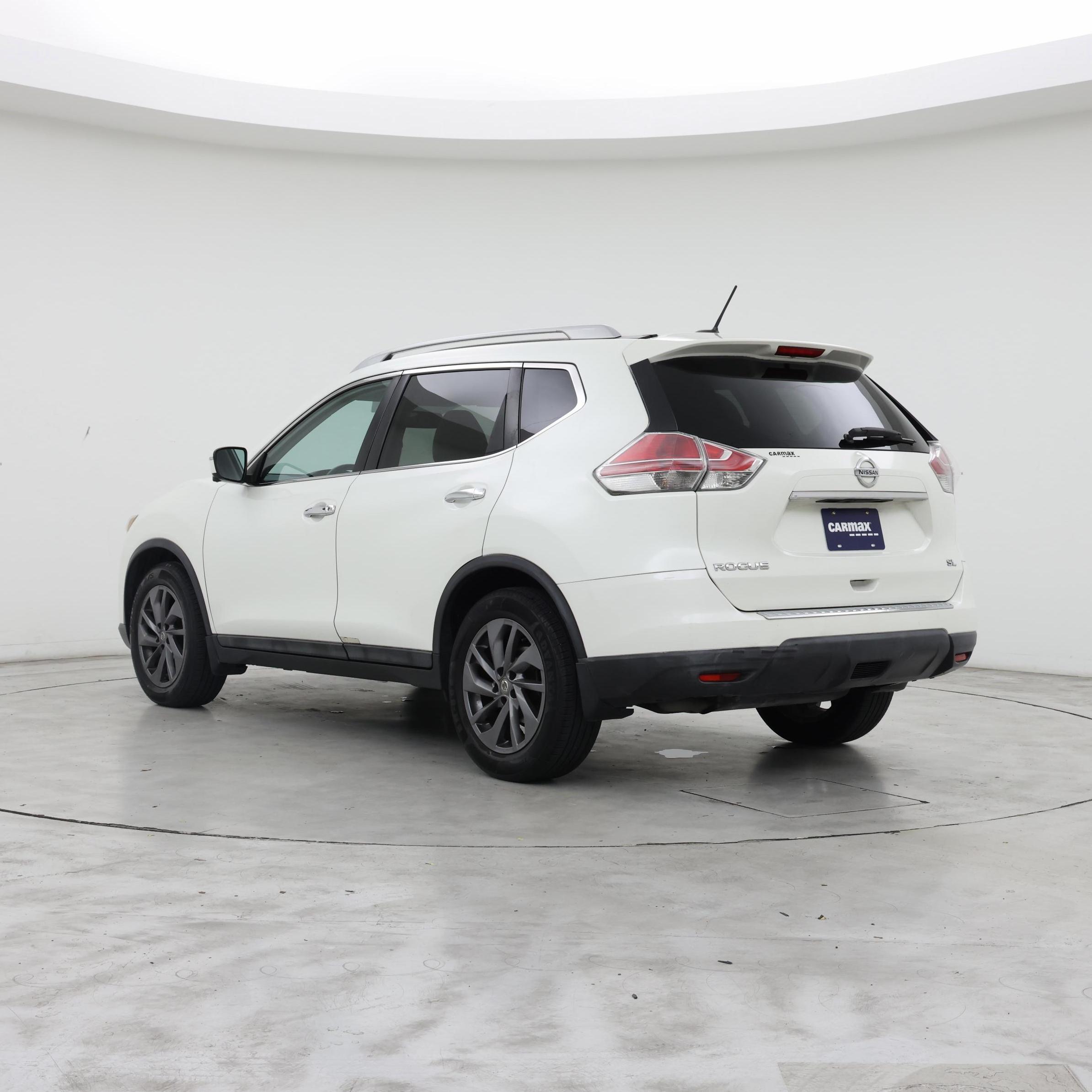 Thumbnail: 2016 Nissan Rogue - 2