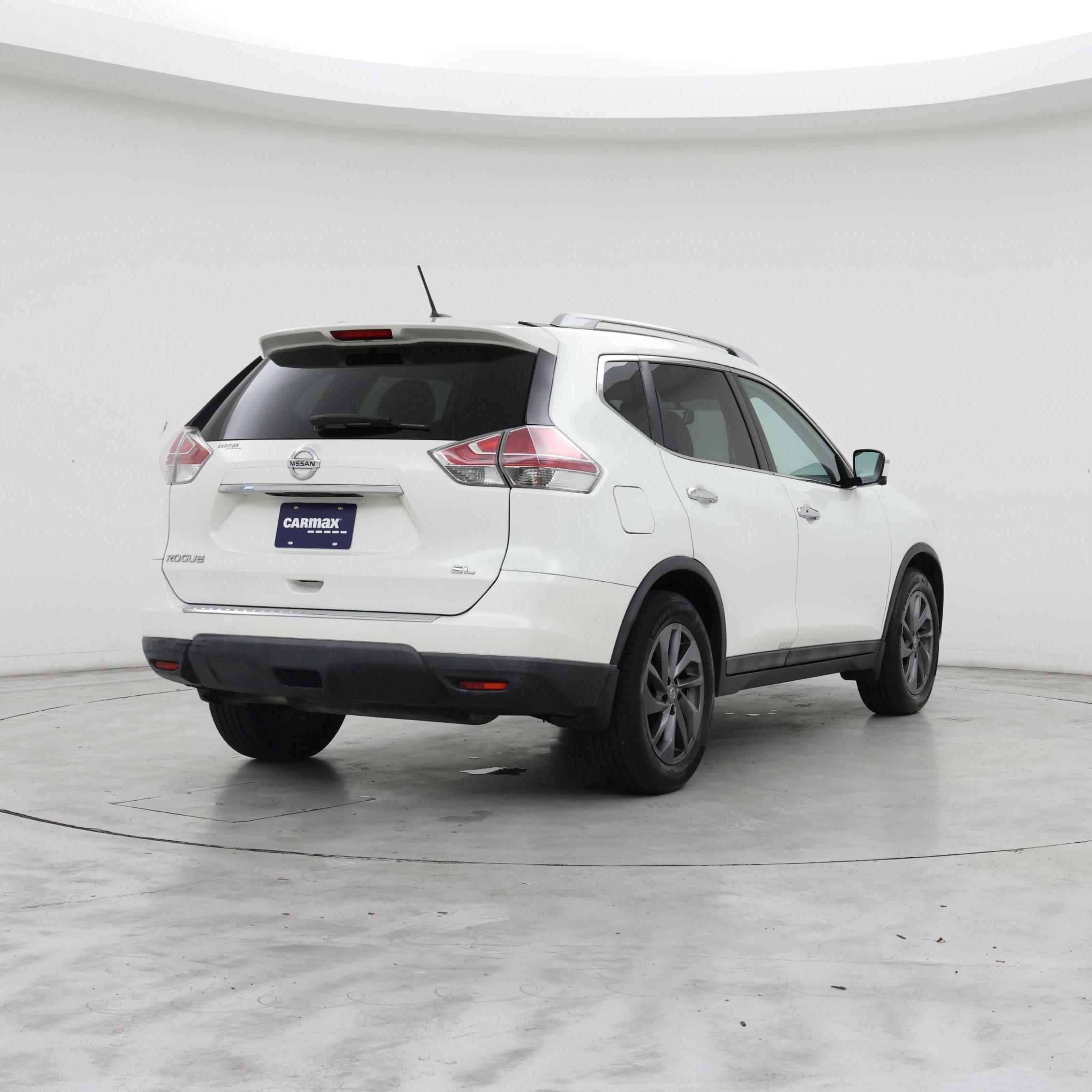 Thumbnail: 2016 Nissan Rogue - 8