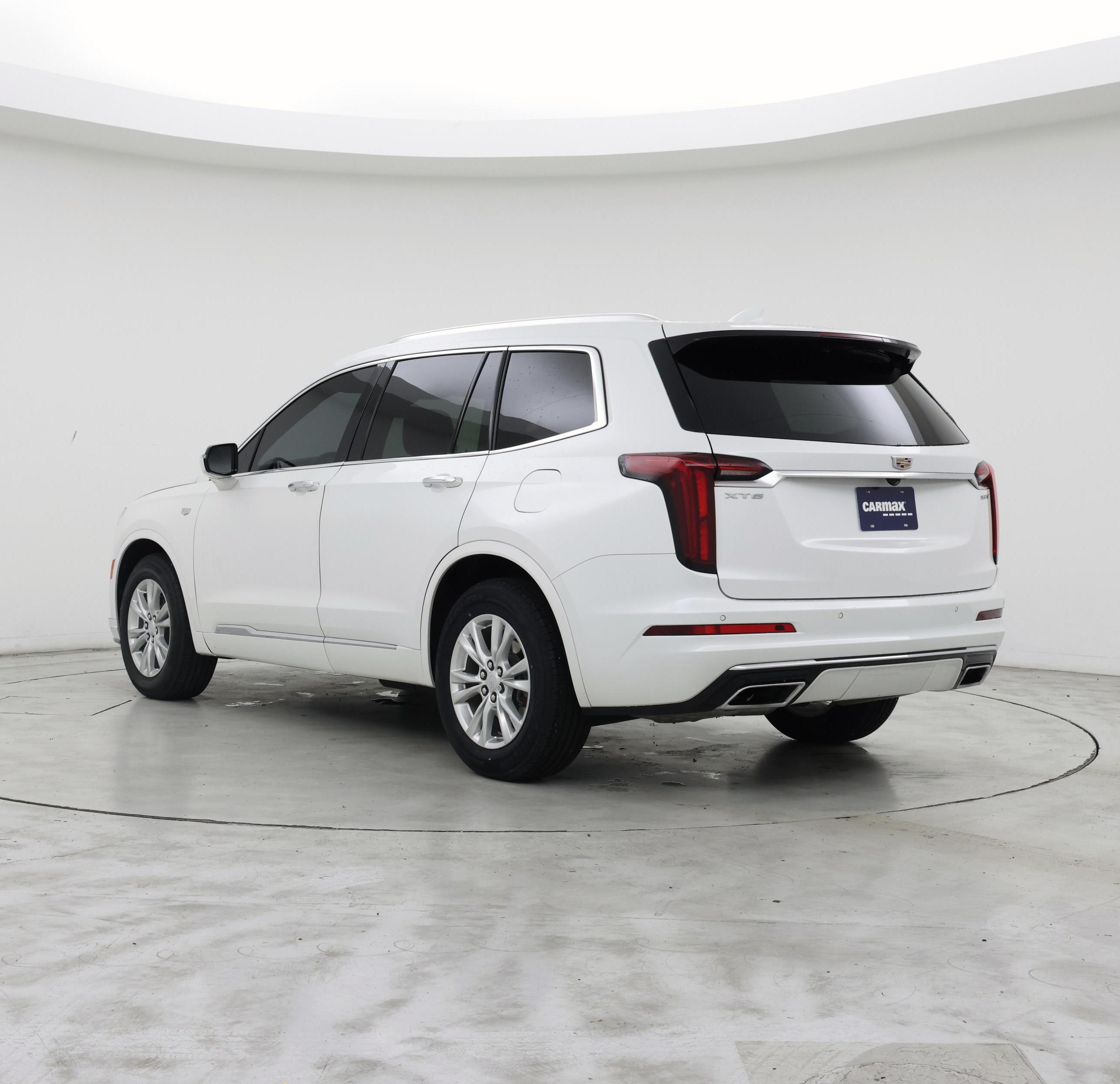 Thumbnail: 2022 Cadillac XT6 - 2
