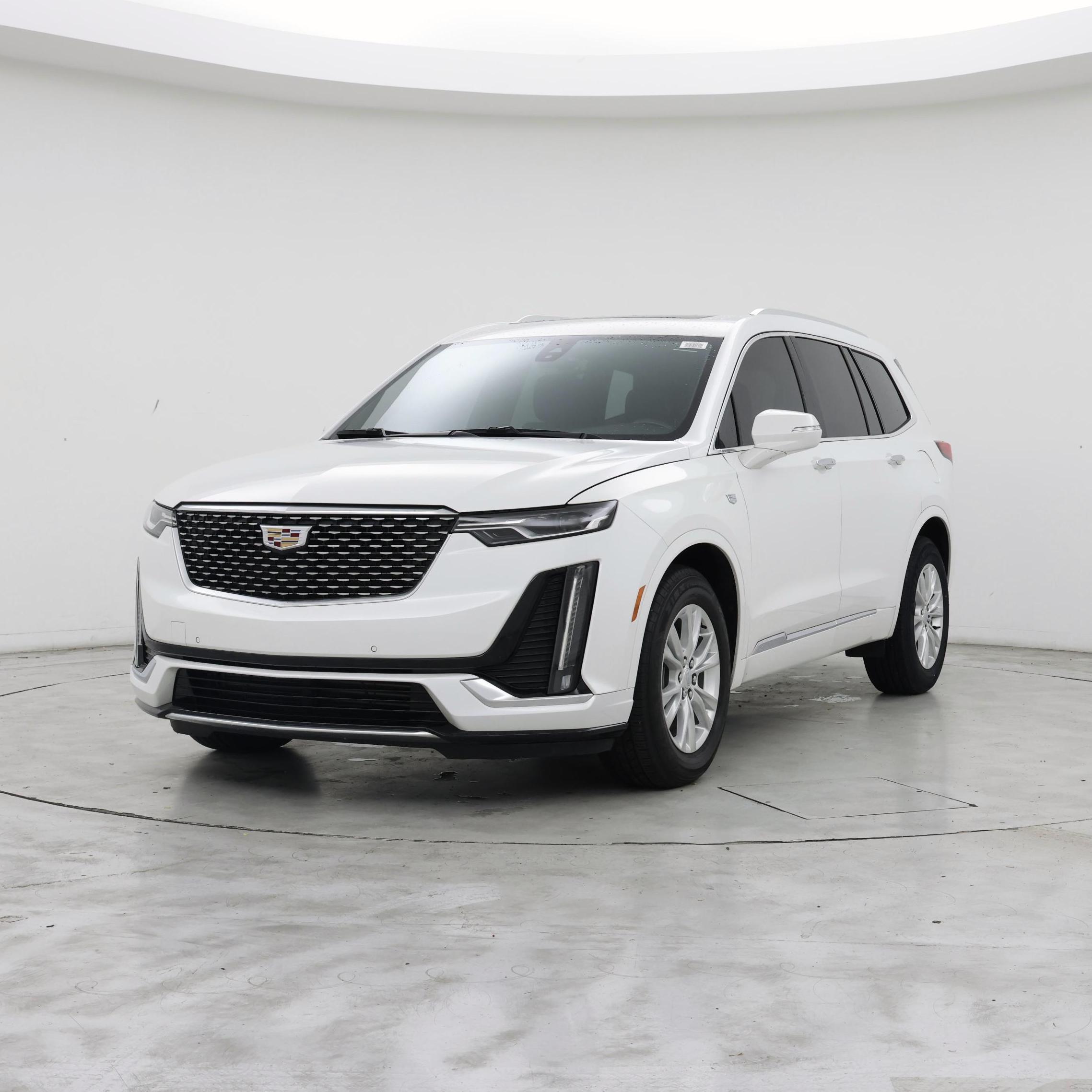 Thumbnail: 2022 Cadillac XT6 - 4