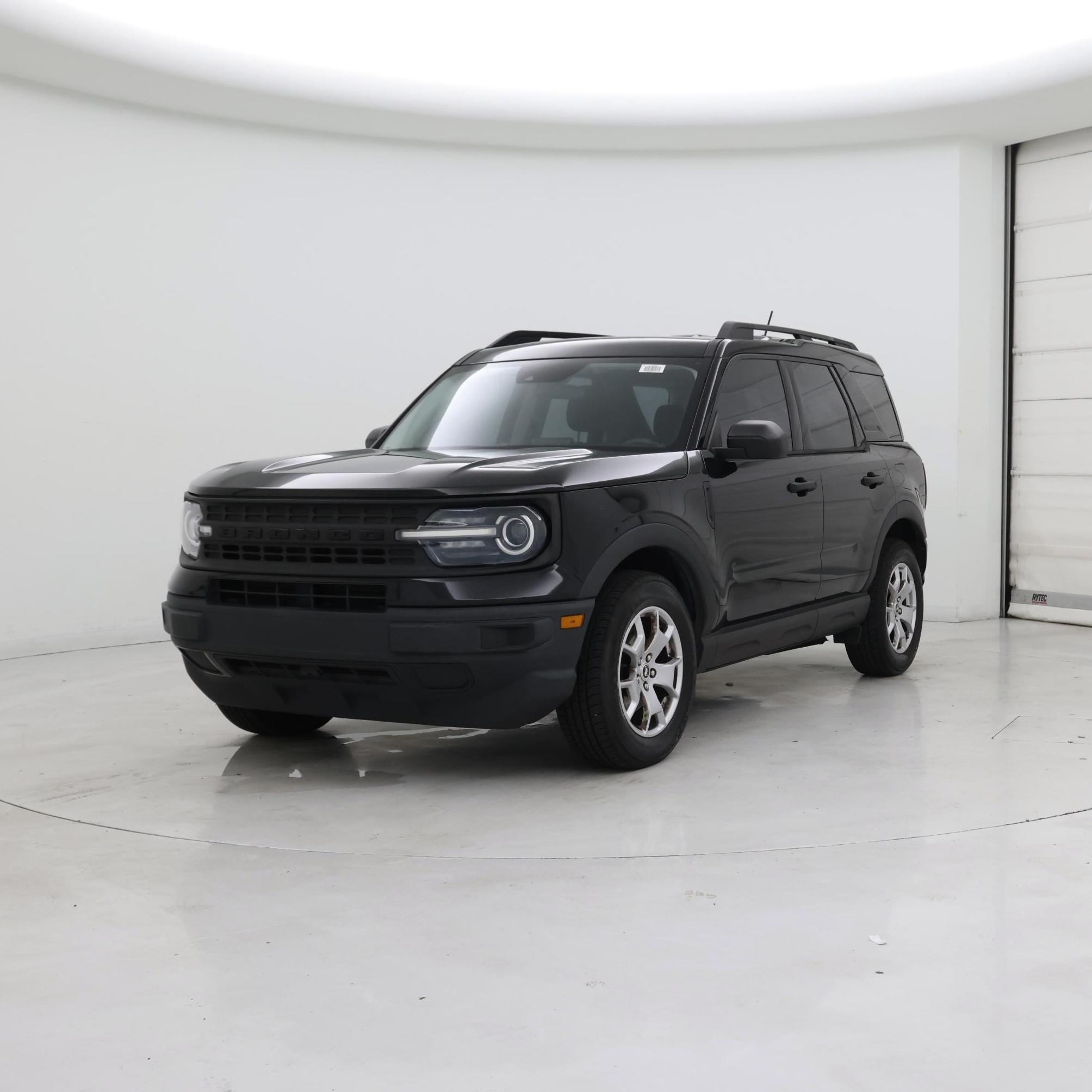 Thumbnail: 2021 Ford Bronco Sport - 4