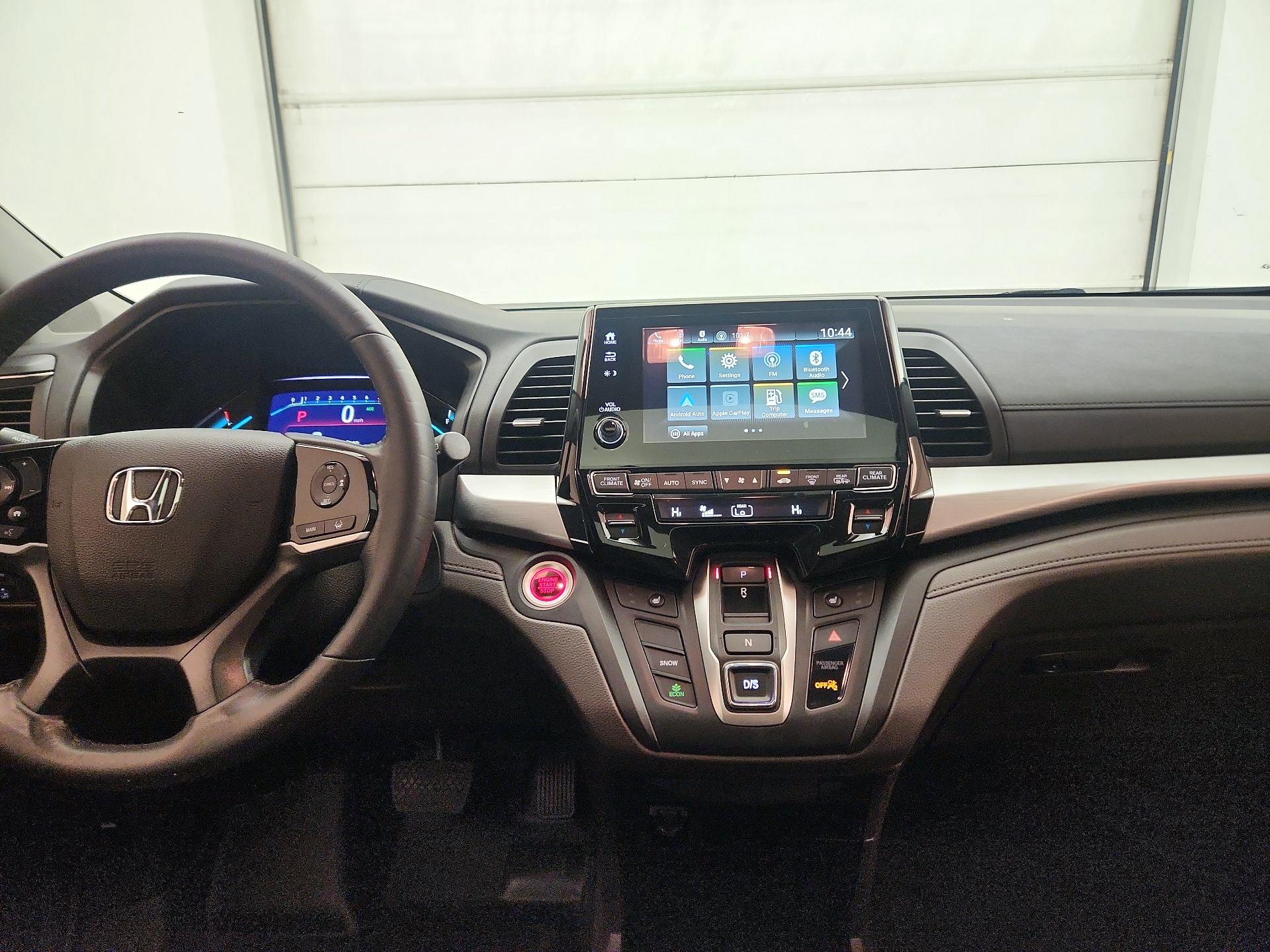 Thumbnail: 2018 Honda Odyssey - 9