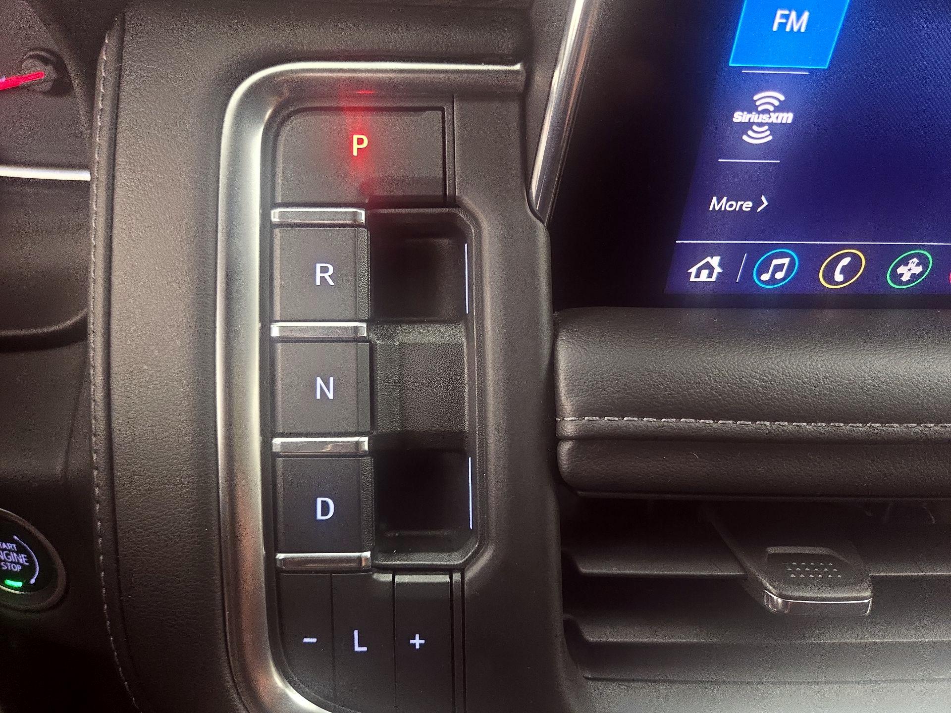 Thumbnail: 2021 Chevrolet Tahoe - 17