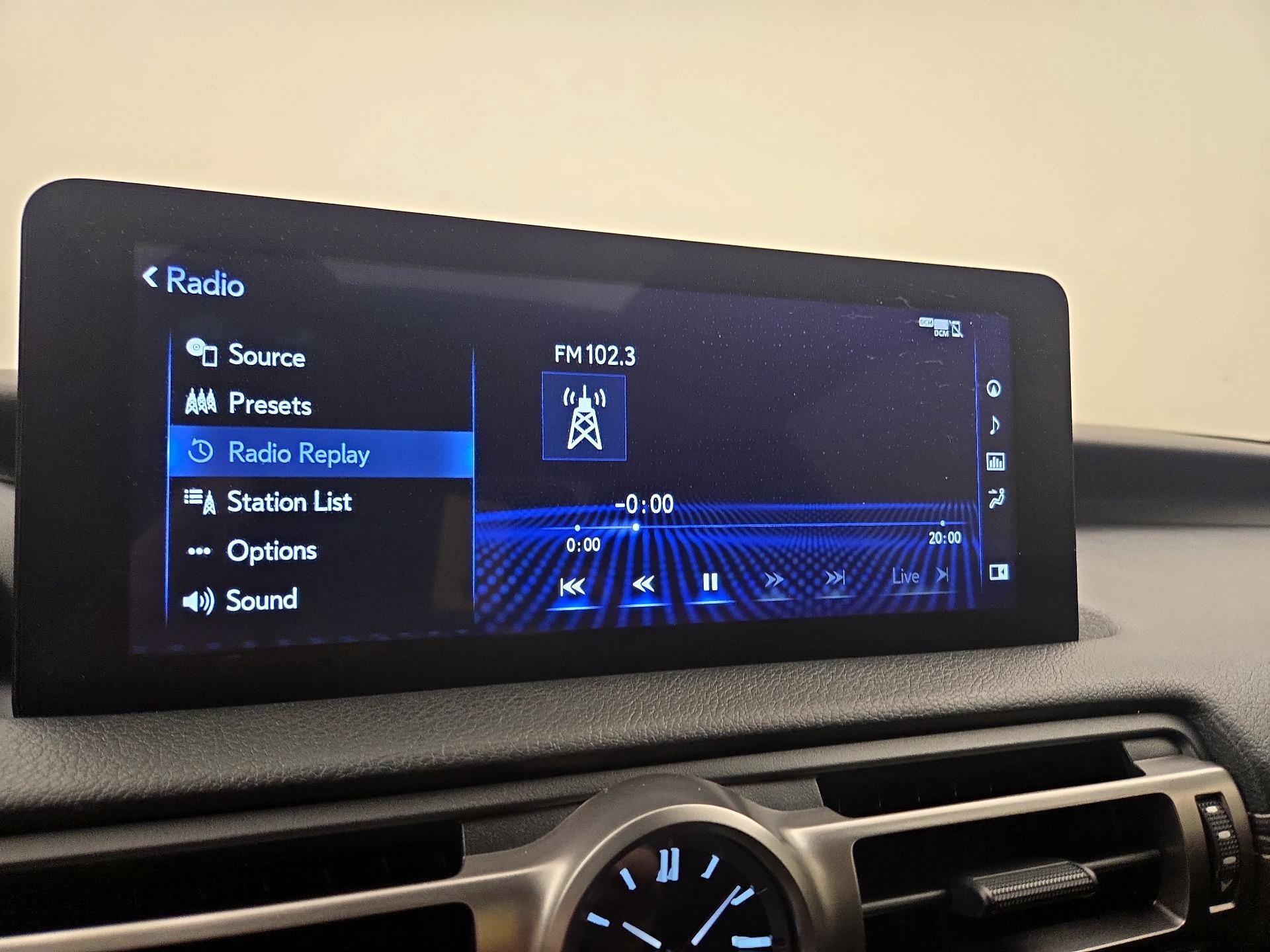 Thumbnail: 2023 Lexus RC - 16