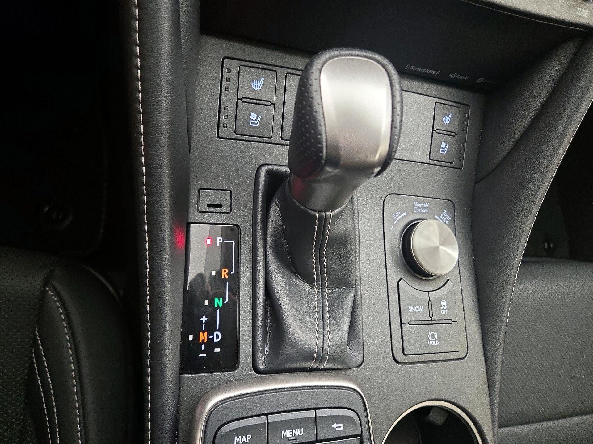 Thumbnail: 2023 Lexus RC - 18