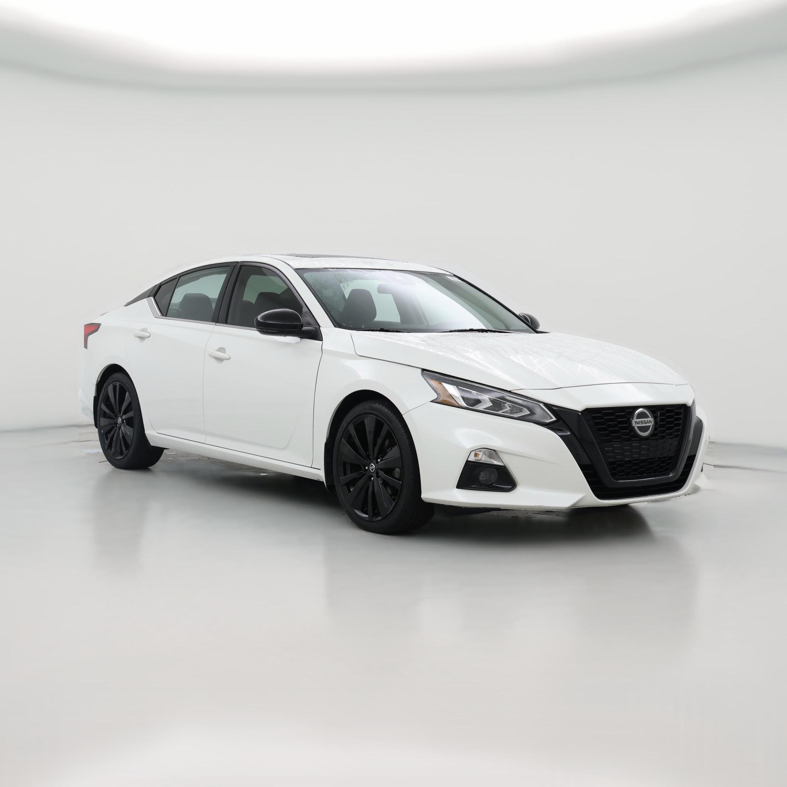 Thumbnail: 2022 Nissan Altima - 1