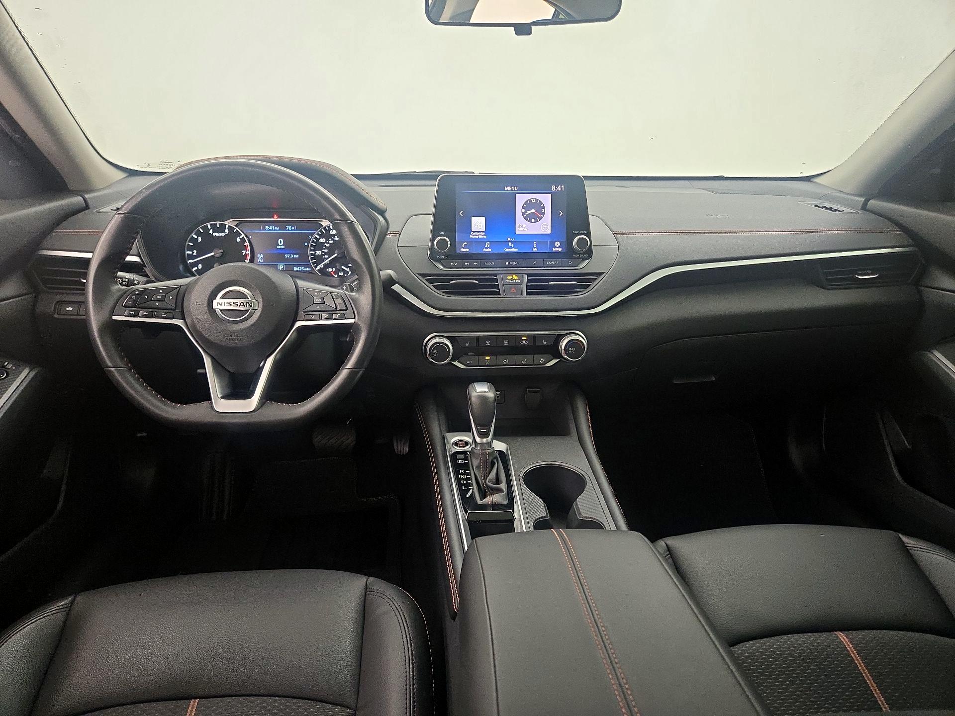 Thumbnail: 2022 Nissan Altima - 9