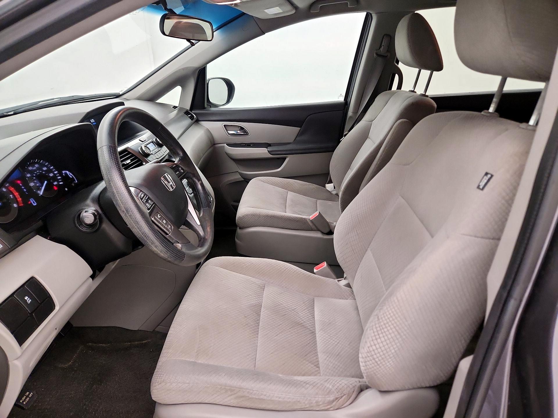 Thumbnail: 2015 Honda Odyssey - 11