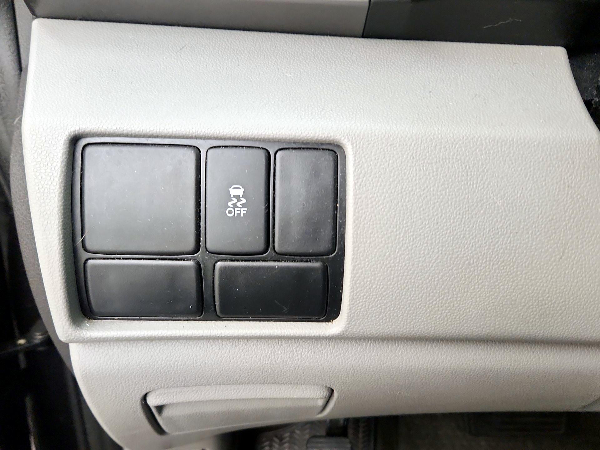 Thumbnail: 2015 Honda Odyssey - 13