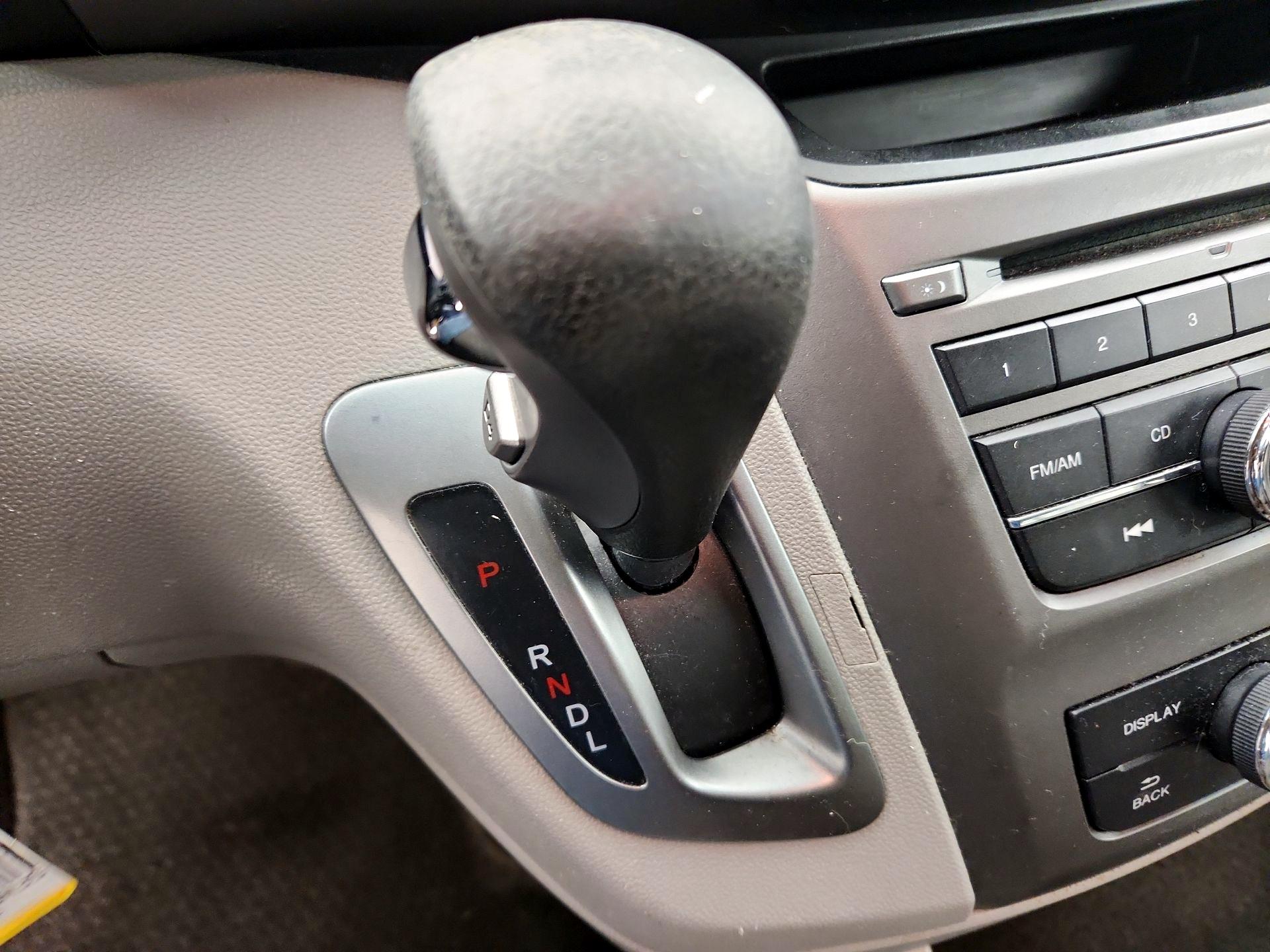 Thumbnail: 2015 Honda Odyssey - 17
