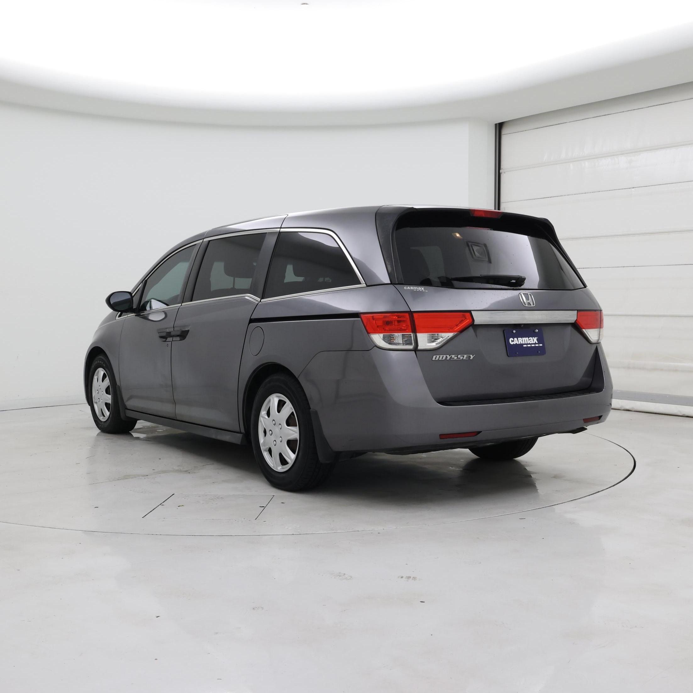 Thumbnail: 2015 Honda Odyssey - 2