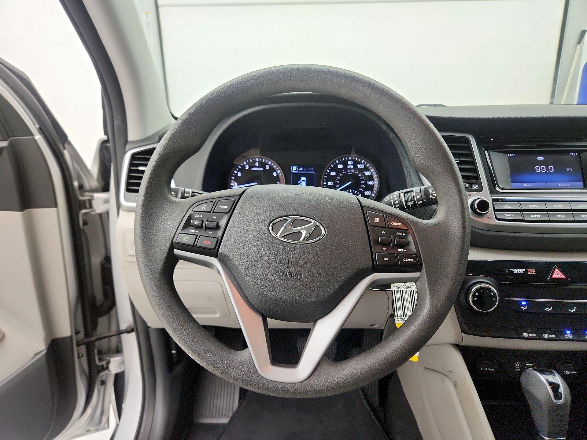 Thumbnail: 2017 Hyundai Tucson - 10