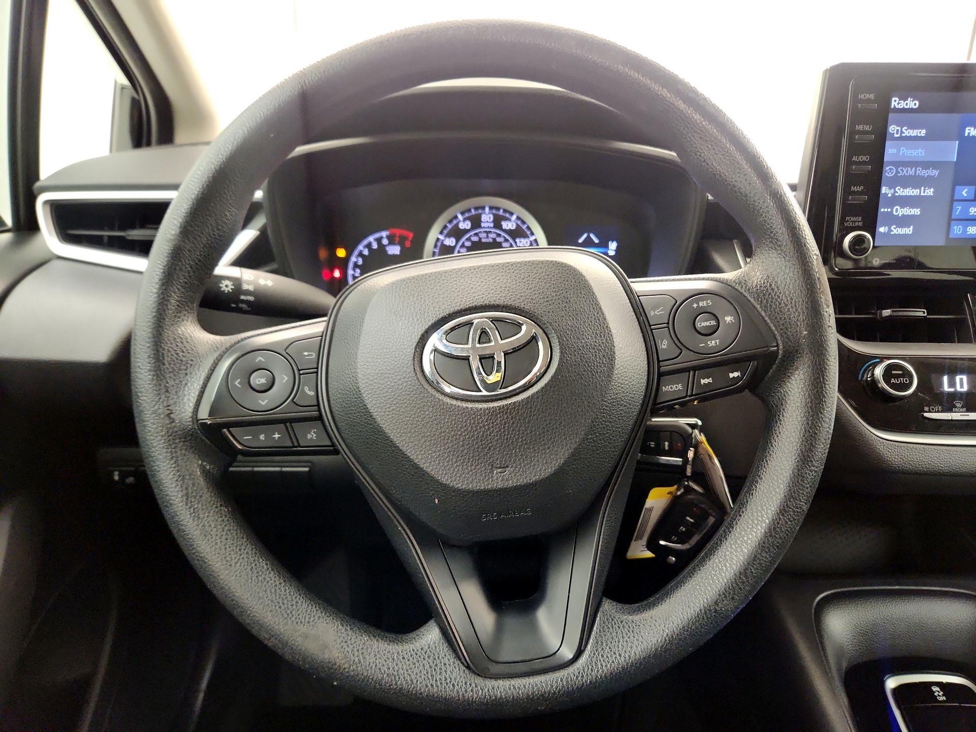 Thumbnail: 2022 Toyota Corolla - 10