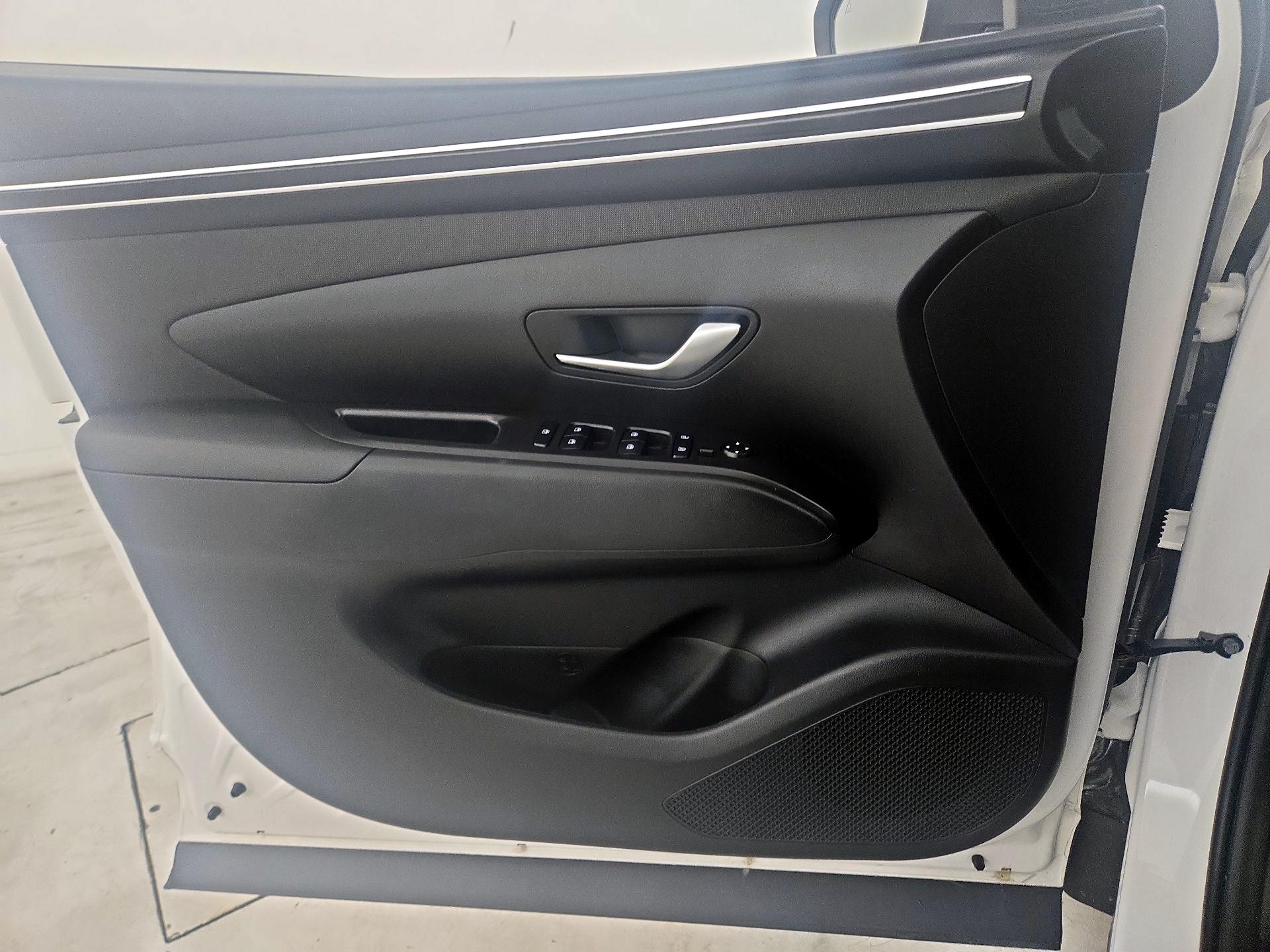 Thumbnail: 2024 Hyundai Tucson - 12