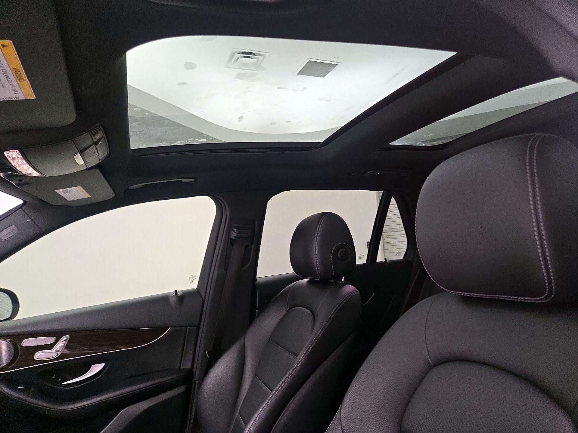 Thumbnail: 2019 Mercedes-Benz GLC - 19